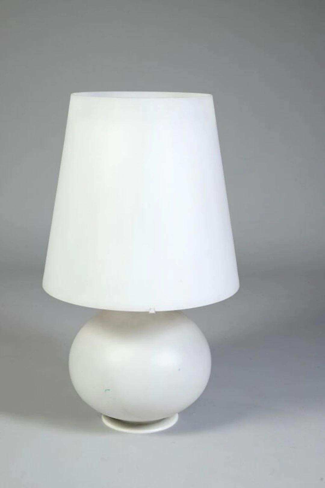 Max INGRAND (1908–1969) & FONTANA ARTE. Large Model 1853 lamp with