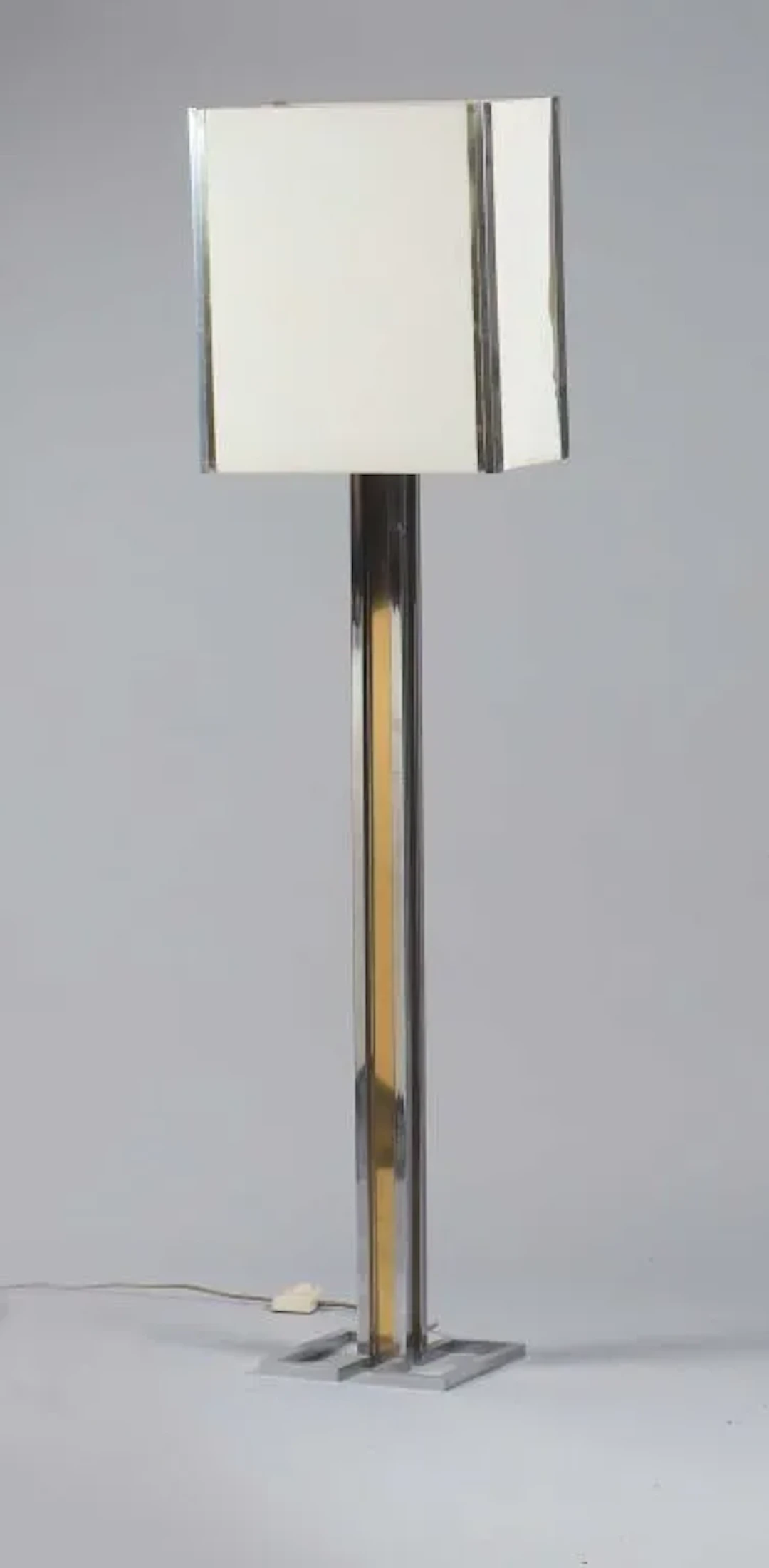 Attributed to Roméo REGA (1904–1968). Floor lamp with a quadrangular