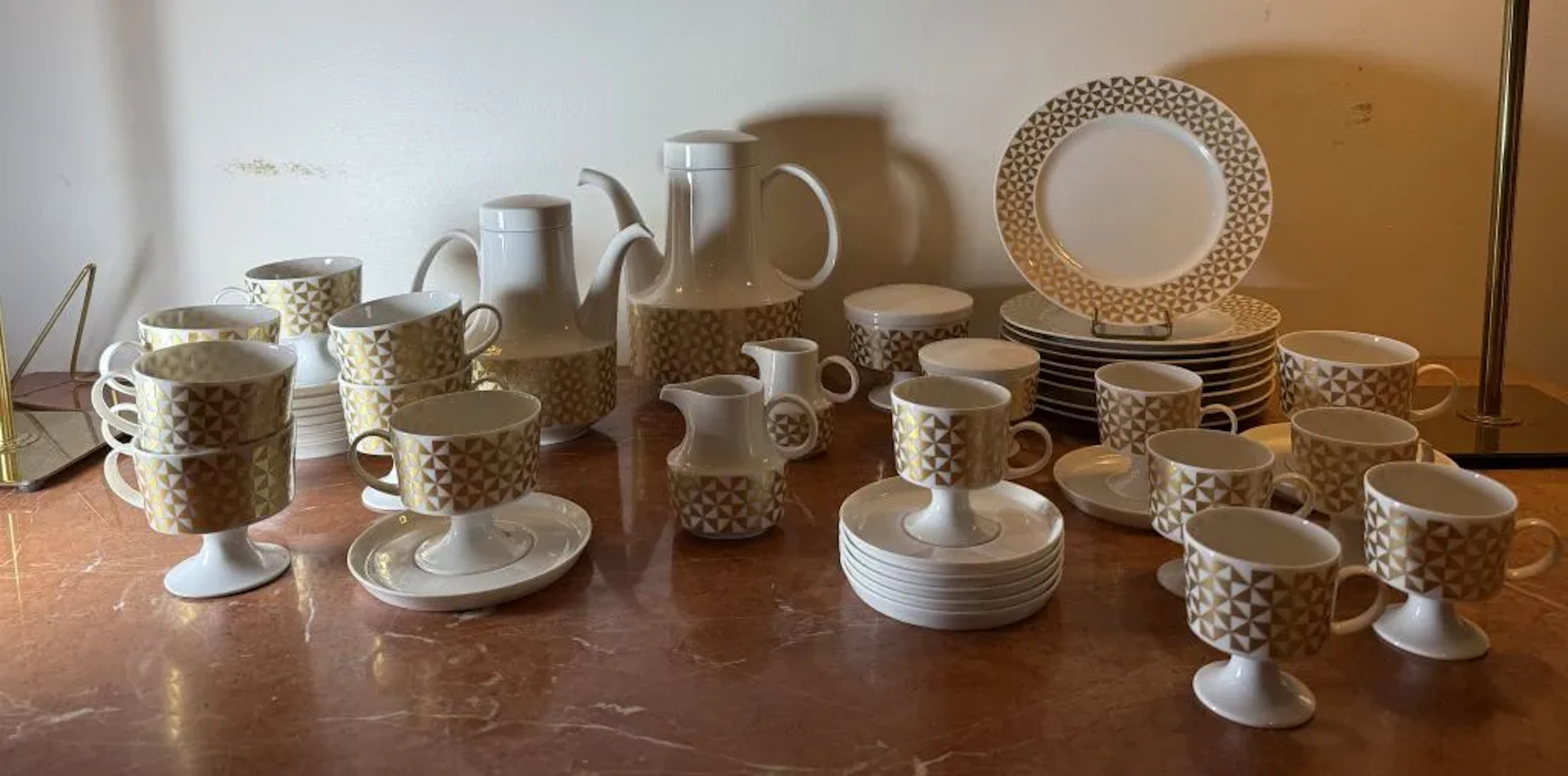 ROSENTHAL, designed by Tapio WIRKALLA. Porcelain tea and coffee set
