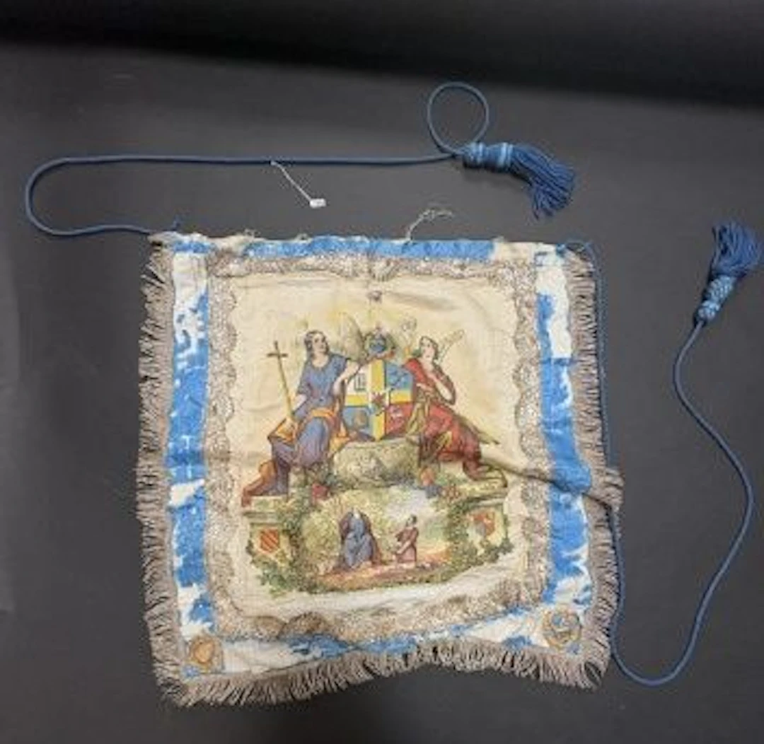 Ceremonial apron of the British Order of Oddfellows, Manchester Independent