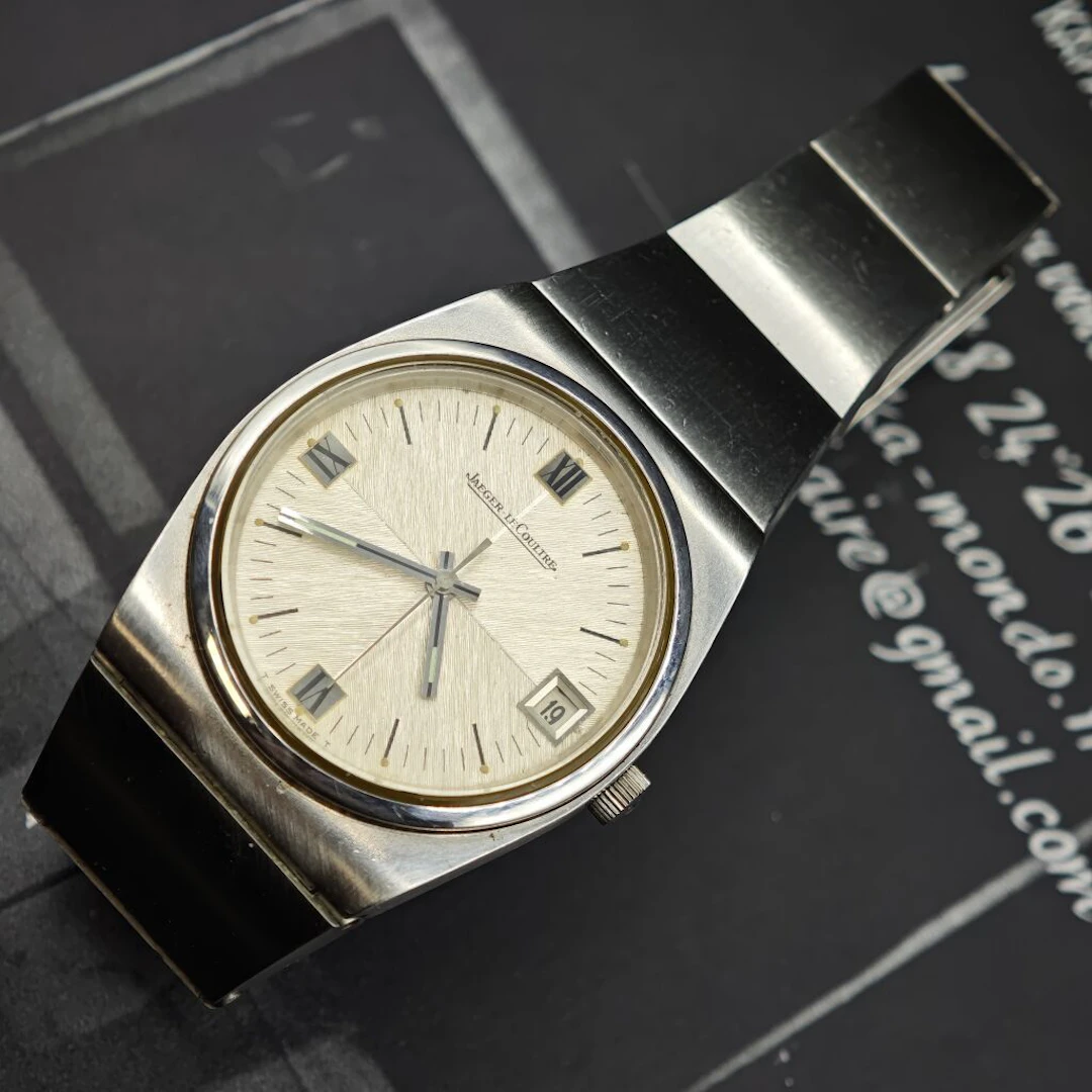 JAEGER-LECOULTRE. Circa 1975. Ref. 24000-42 Royale. Brushed-steel