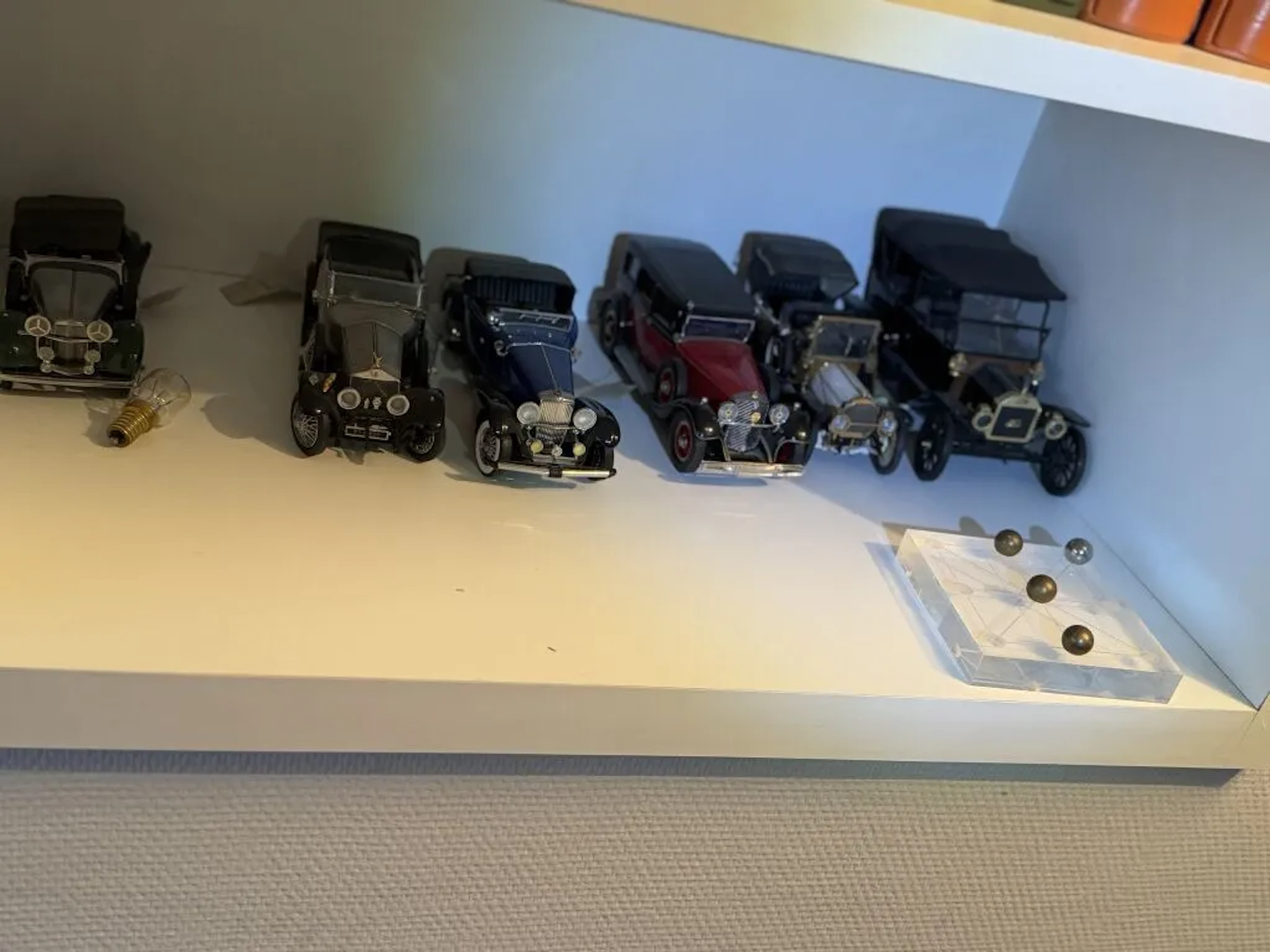 Franklin Mint Precision Models. Set of 13 scale model cars, including: