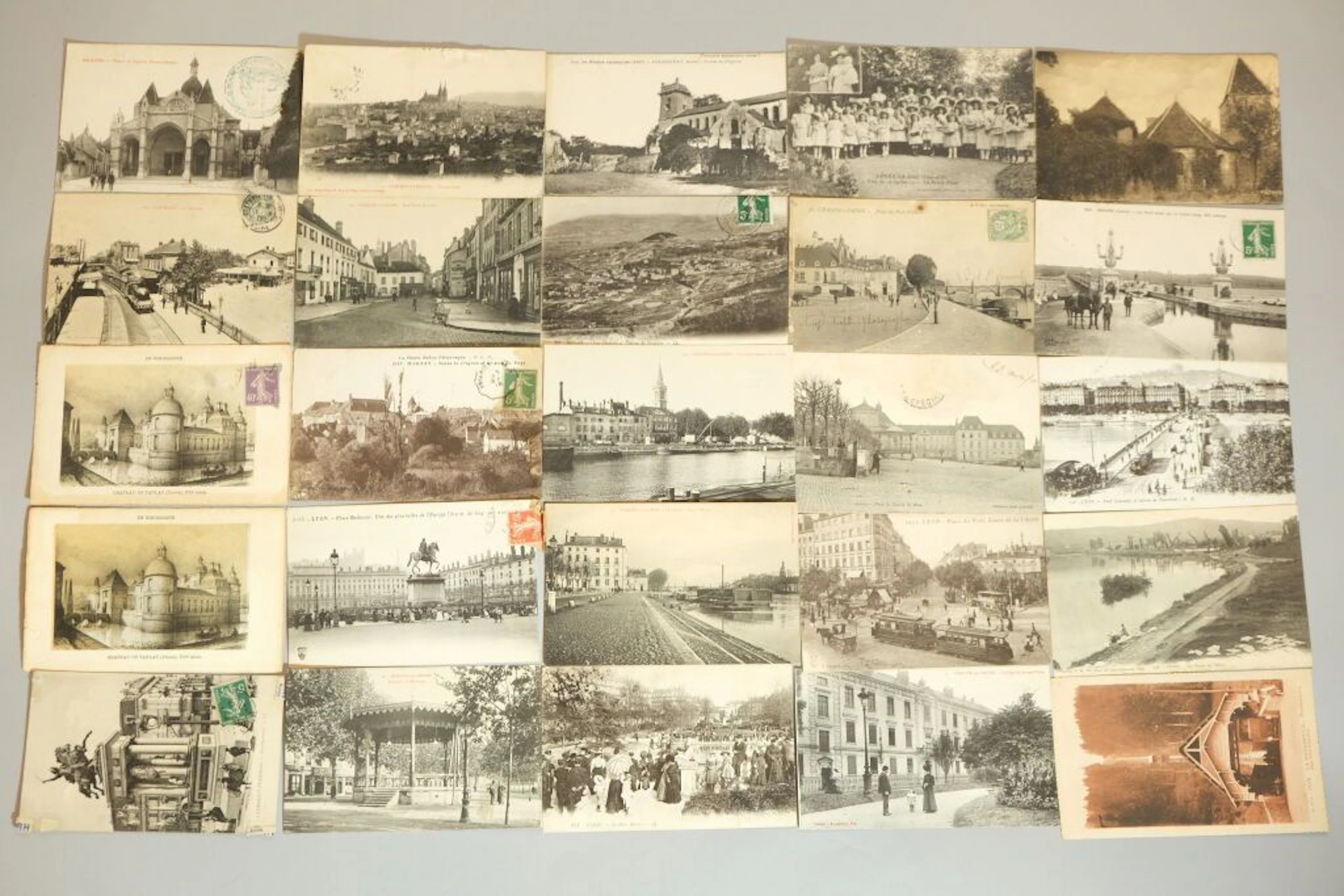 POSTCARDS - RIVER FLOODS Set of approximately 20 postcards. POSTCARDS: