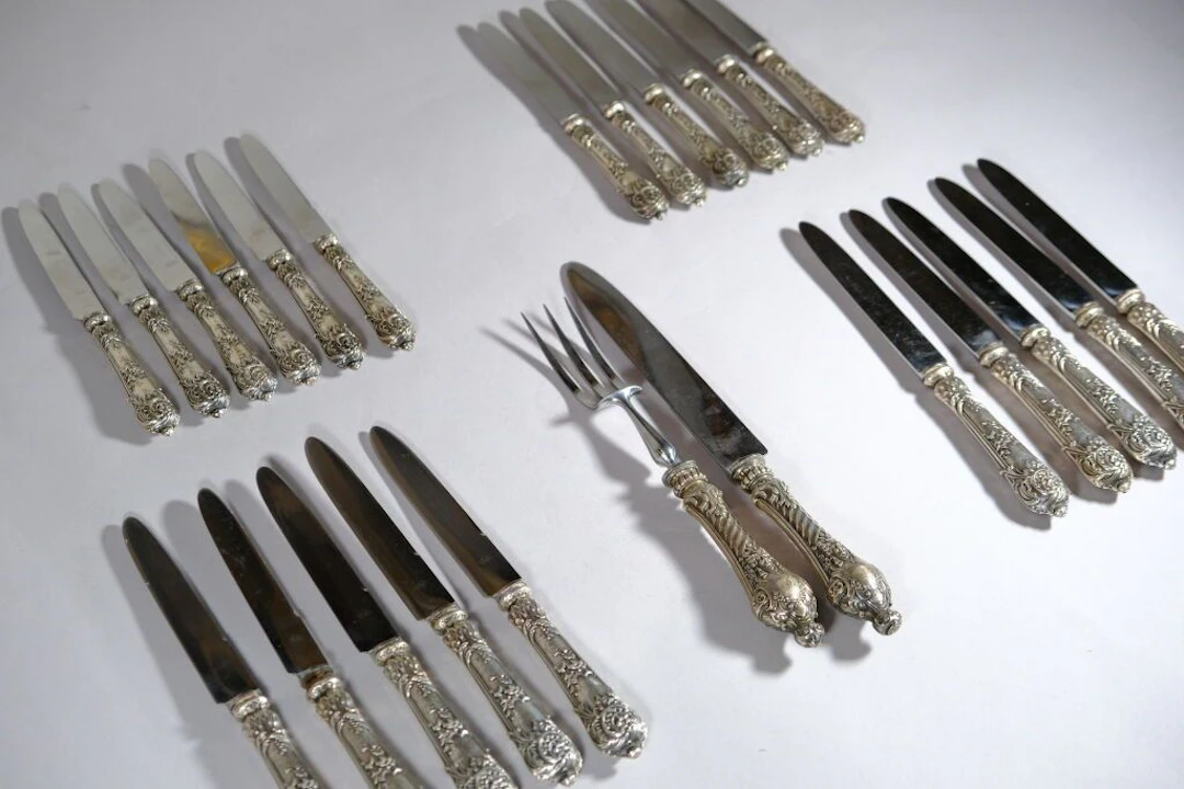 Set made of 925/1000 silver, consisting of: A table knife set with