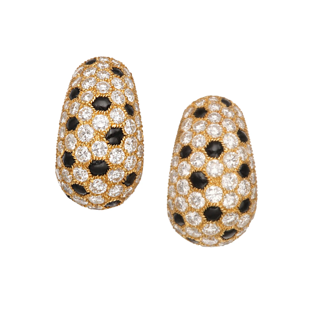 Gold, Onyx and Diamond Panthère Earrings