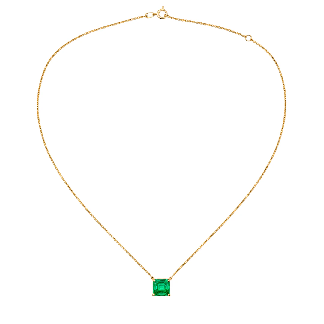 Gold and 4.38ct Colombian Emerald Pendant Necklace