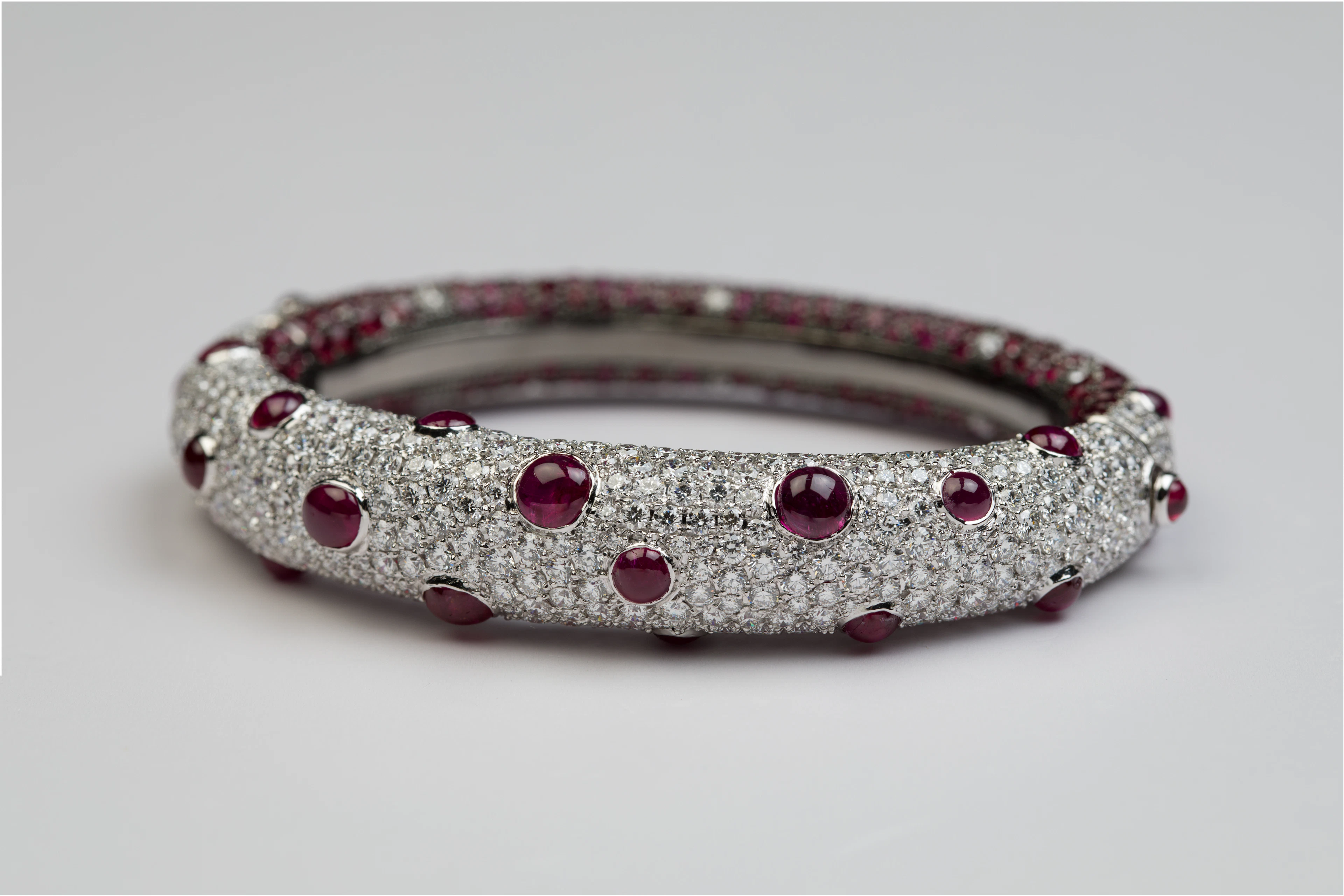 Bleeding Tooth Bracelet