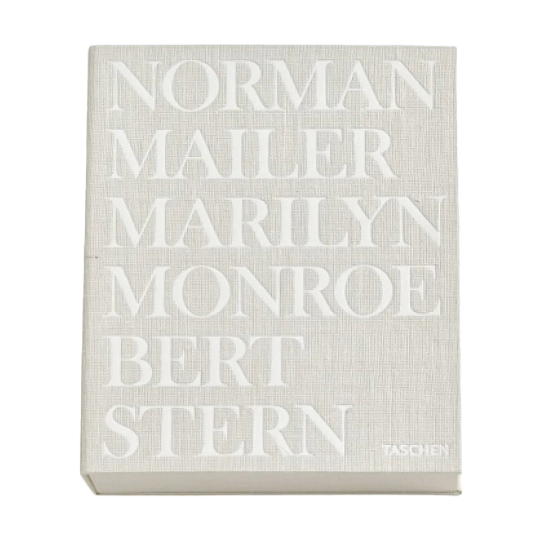 Marilyn Monroe, Signed