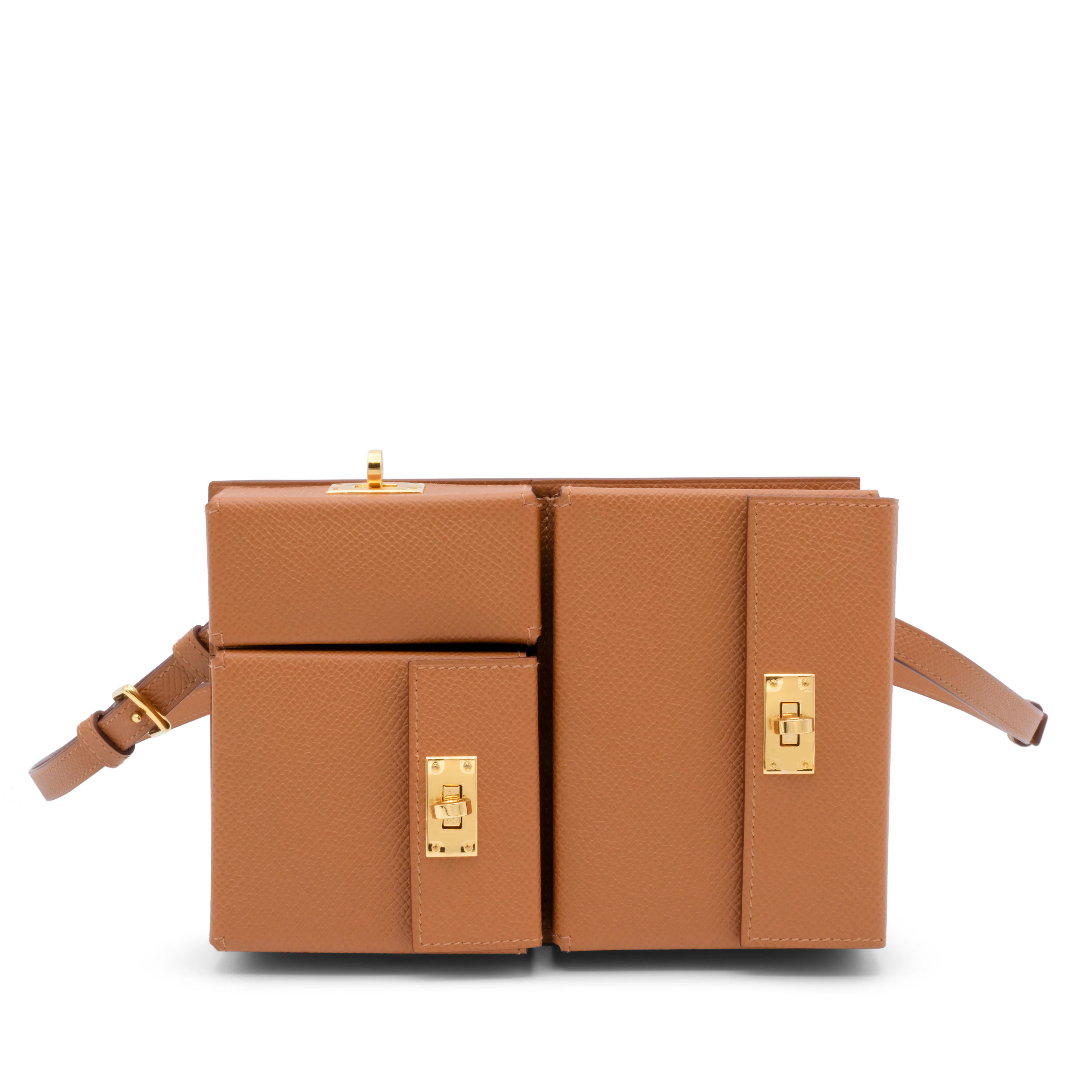 Gold Epsom Kelly Multipocket Gold Hardware, 2026