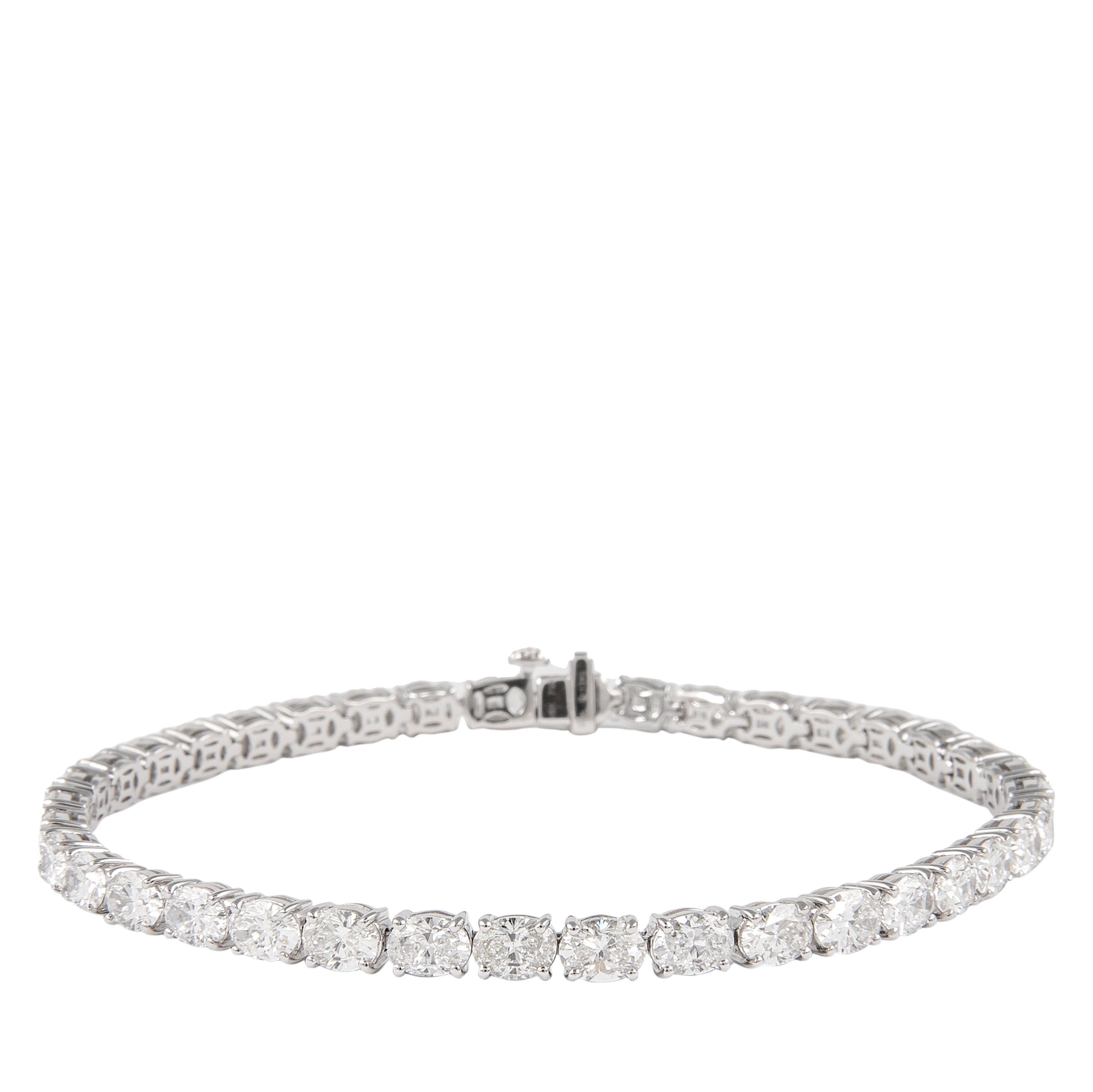 White Gold and 8.80ctw Oval Cut Diamond Tennis Bracelet