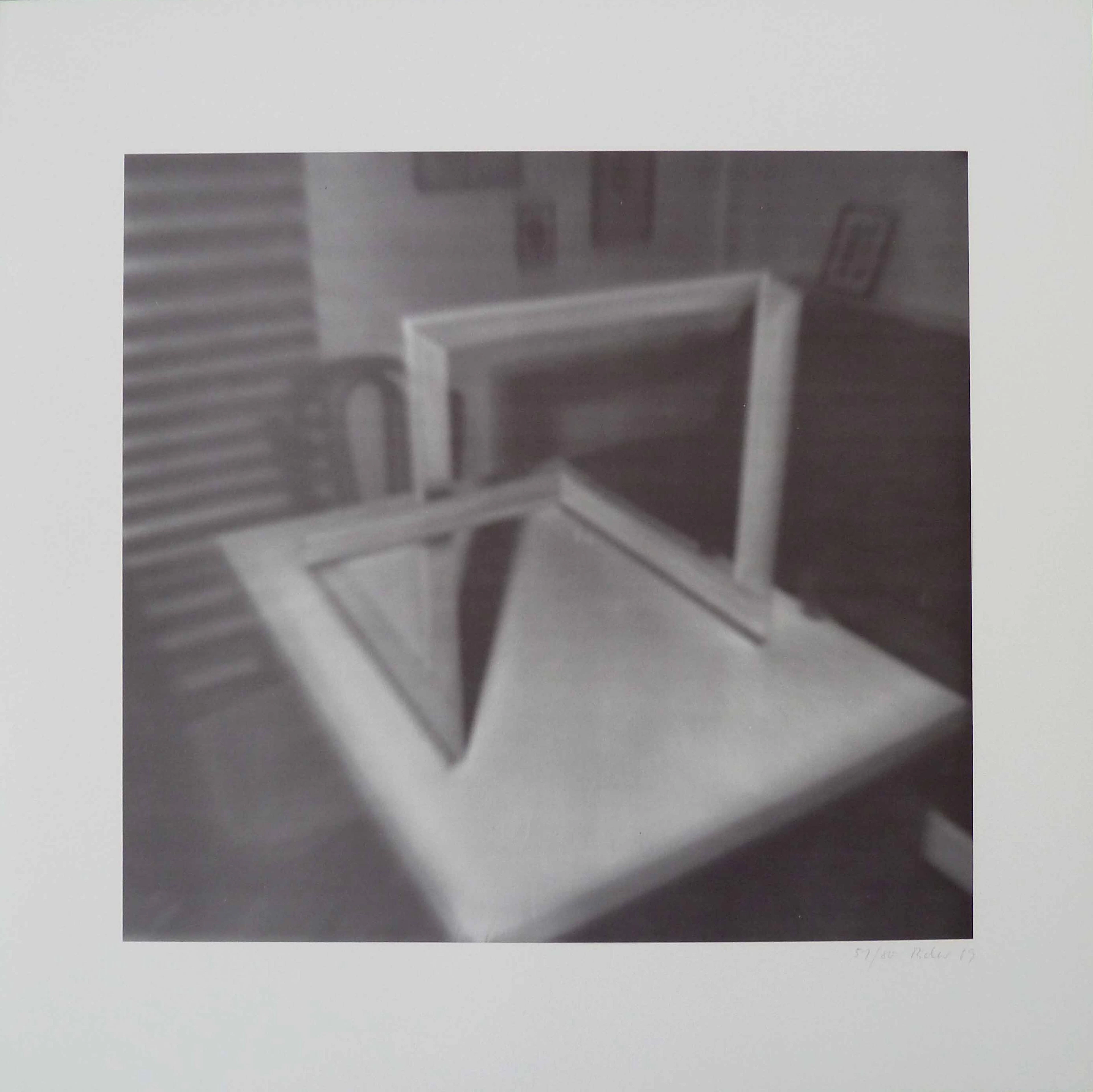 Object on a Table, from Nine Objects / Neun Objekte