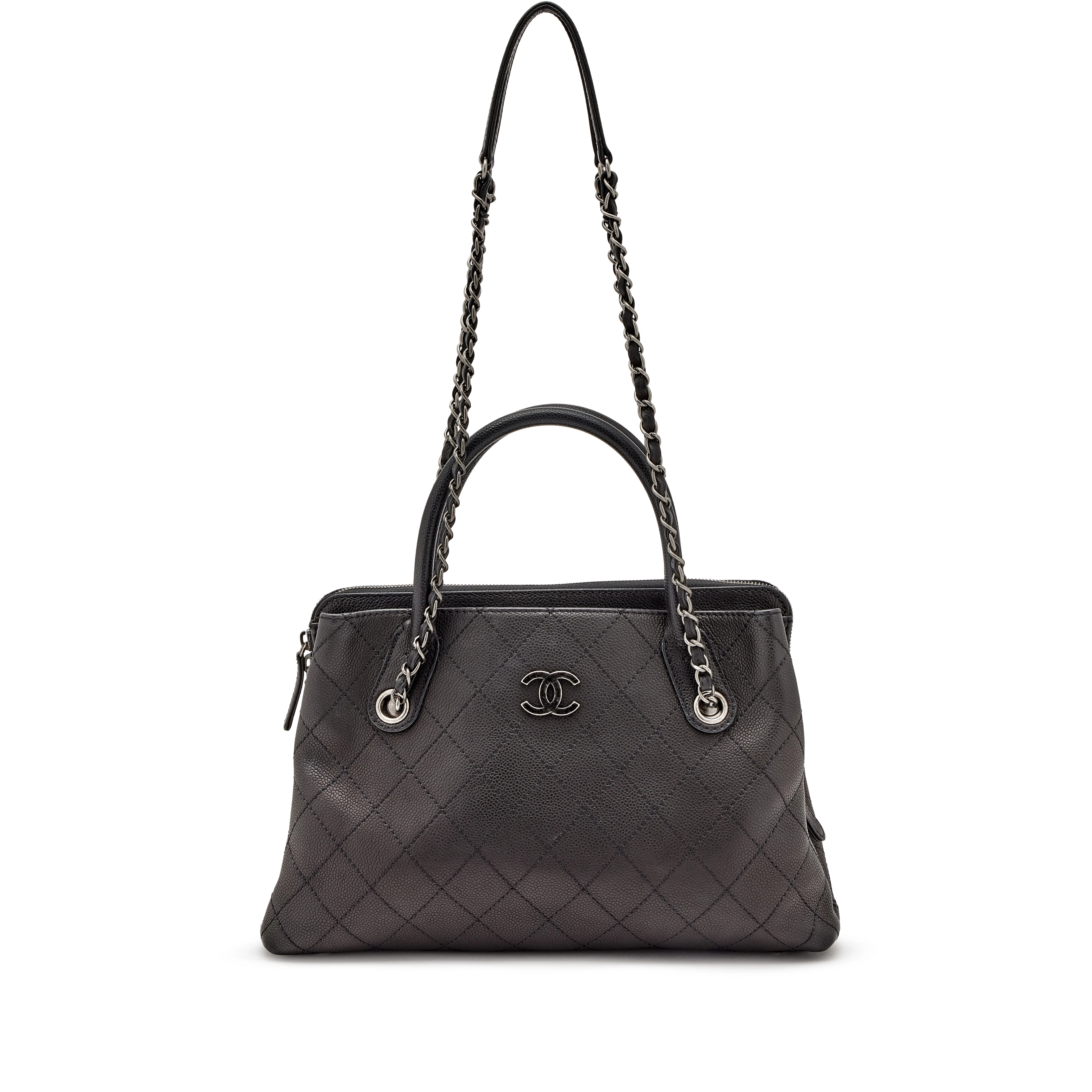 Black Quilted Urban Shopping Tote Silver Hardware, 2017