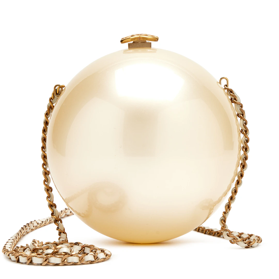 Ivory Plexiglass Pearl In Dubai Sphere Ball Minaudière Clutch Bag