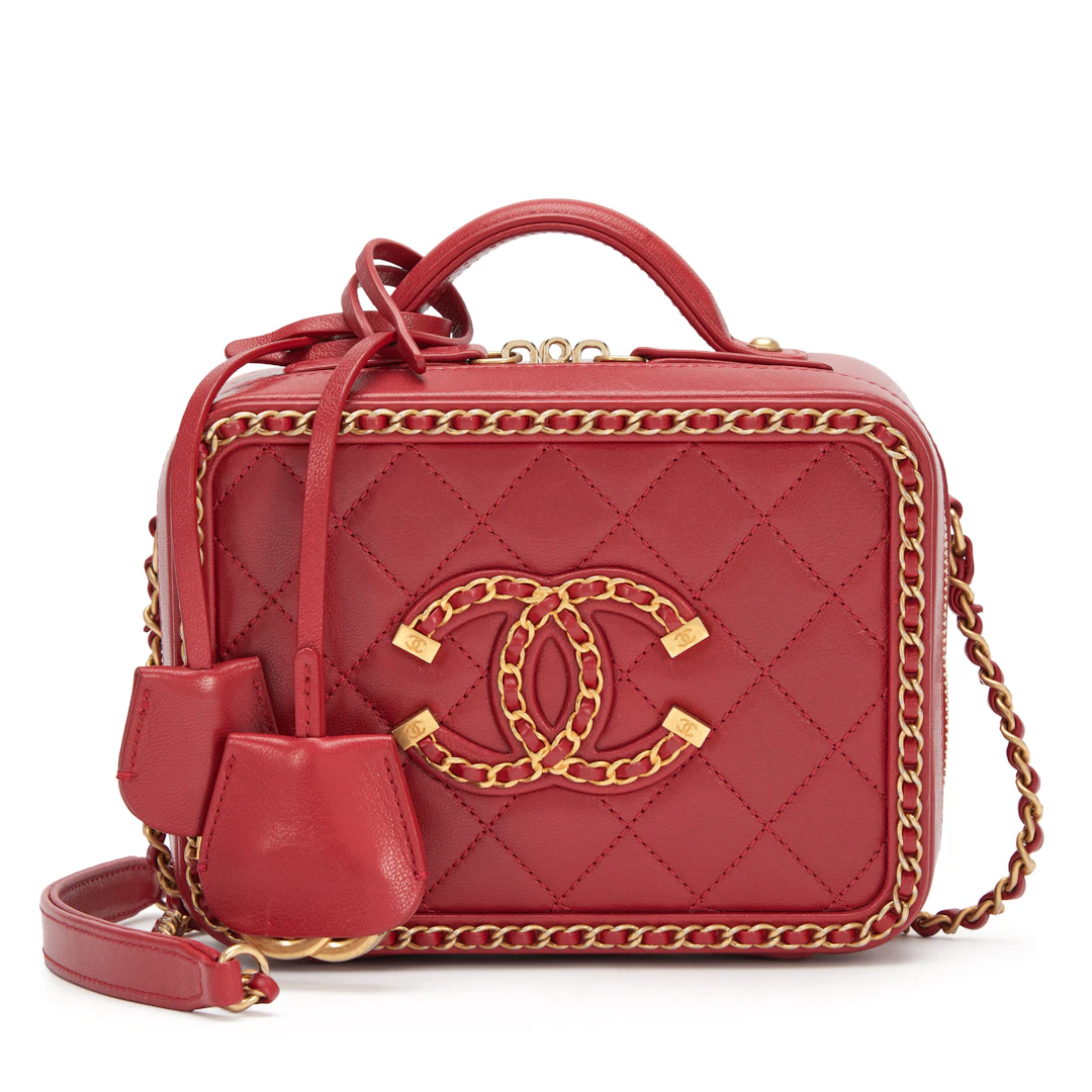 Red Quilted Goatskin Small CC Filigree Chain Around Vanity Case Gold