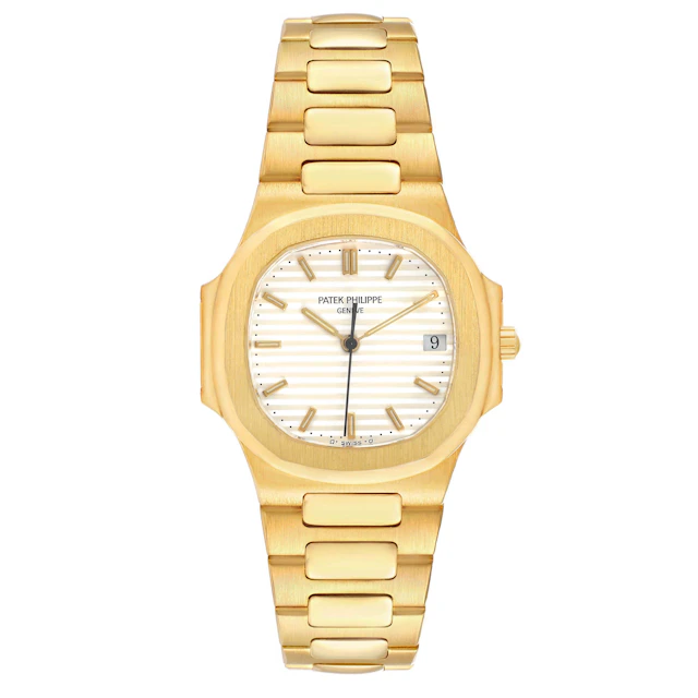 Nautilus (Reference 3900/1). A 33mm yellow gold quartz wristwatch with date.