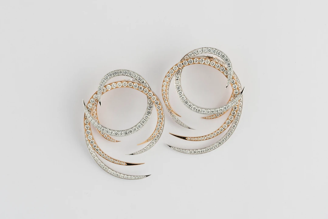 Yellow Gilled Overlapping Earrings