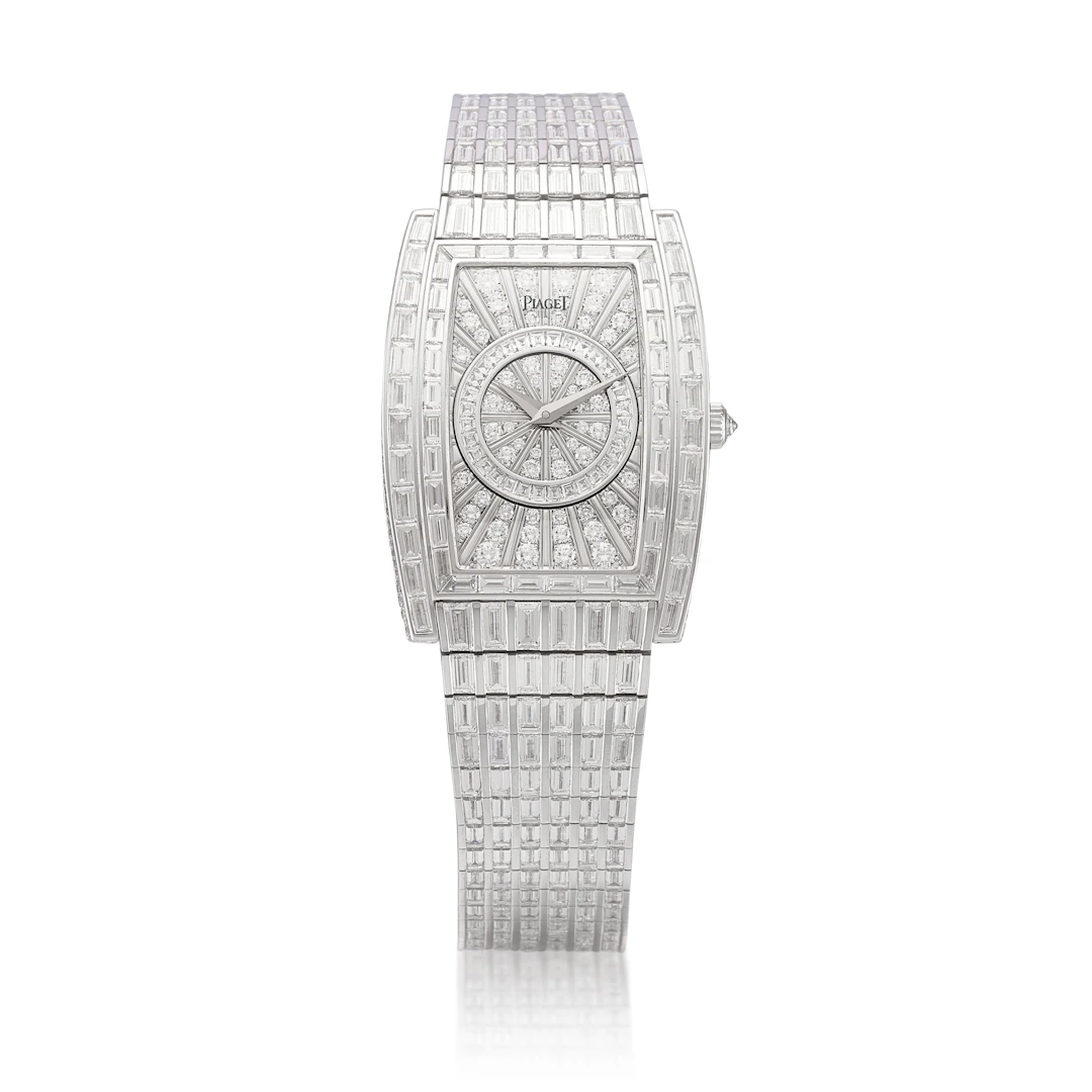 Limelight (Reference G0A31054). A white gold and diamond-set bracelet