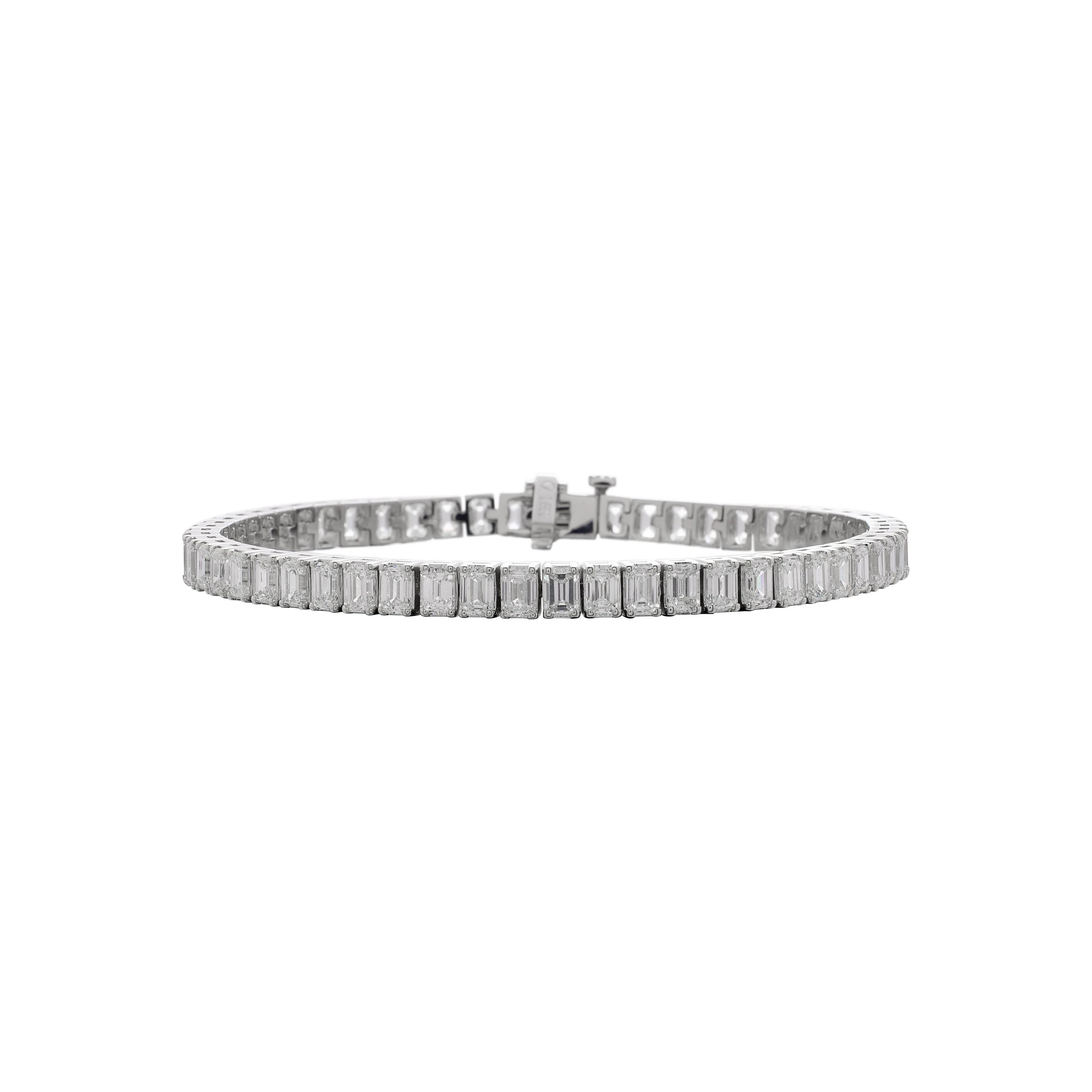 White Gold and 11.00ctw Emerald Cut Diamond Tennis Bracelet