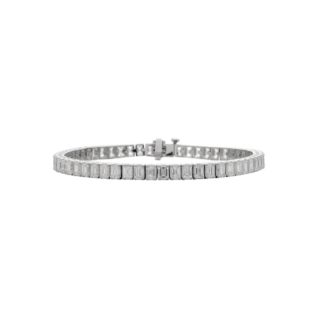 White Gold and 11.00ctw Emerald Cut Diamond Tennis Bracelet