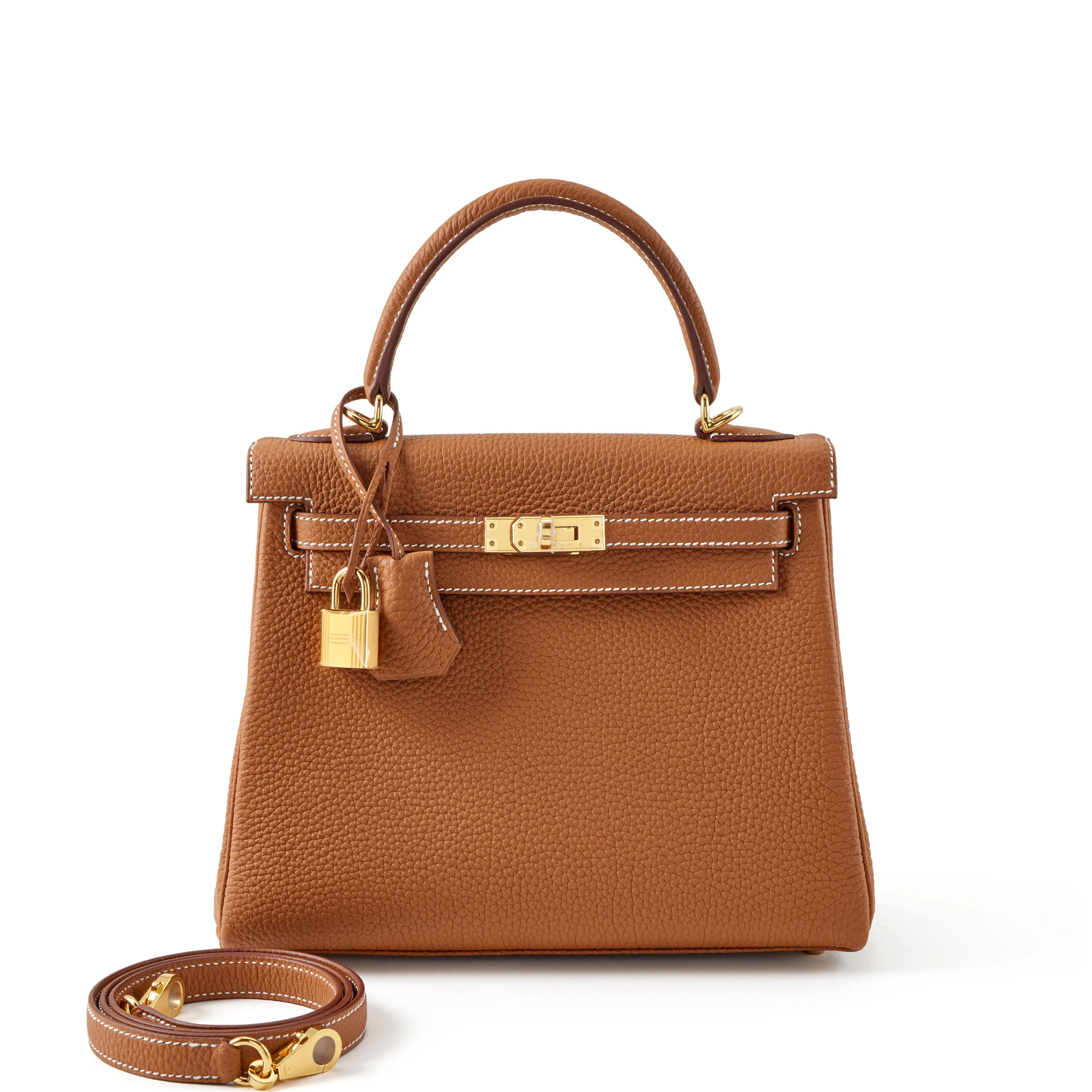 Gold Togo Kelly 25 Retourne Gold Hardware, 2025