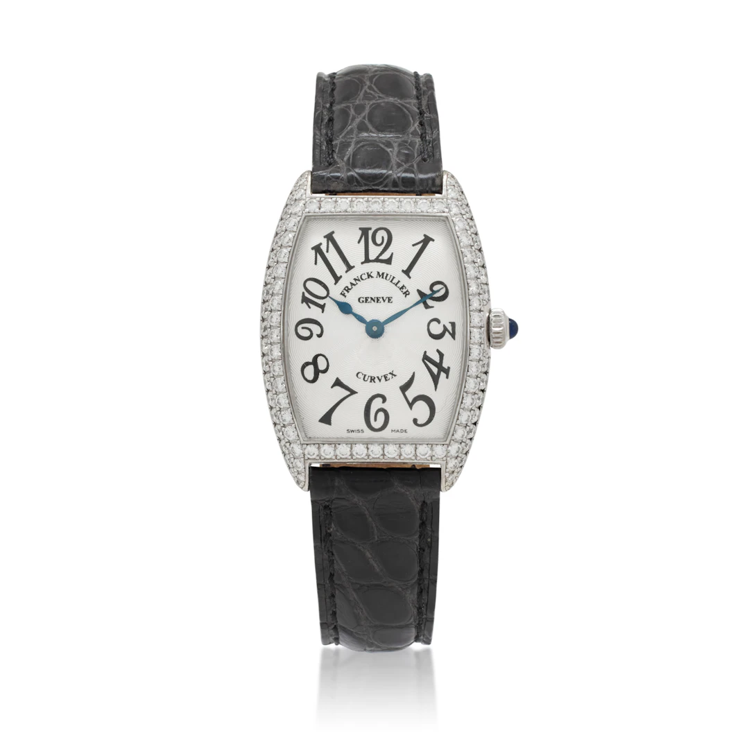 Cintrée Curvex (Reference 1752 QZ D). A 35mm white gold diamond-set