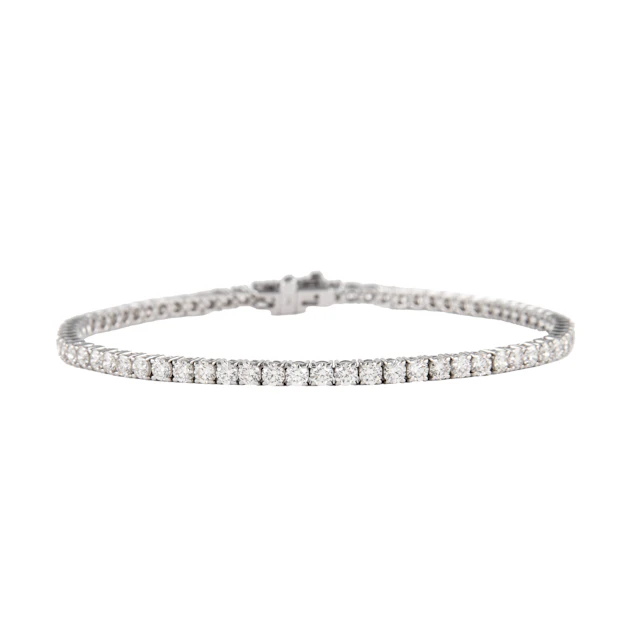 White Gold and 3.90ctw Round Brilliant Cut Diamond Tennis Bracelet