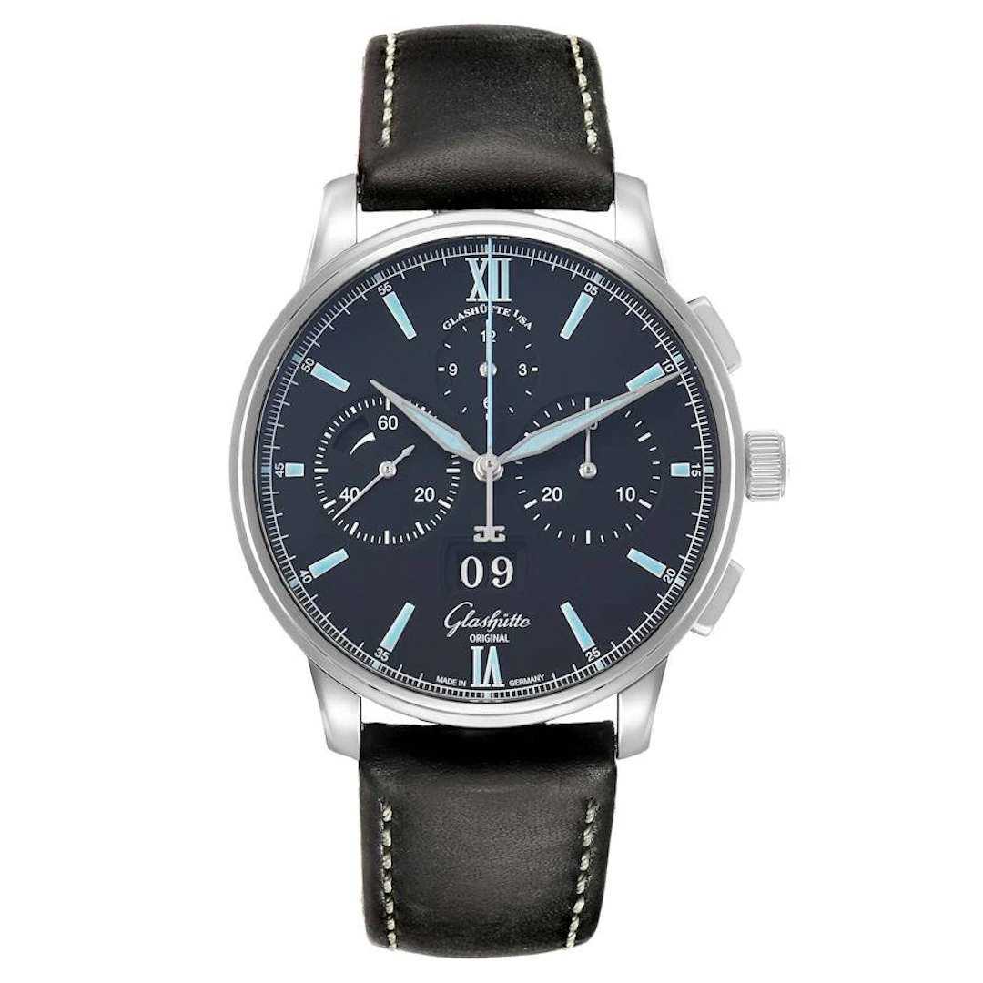 Senator Panorama (Reference 1-37-01-03-02-35). A 42mm stainless steel