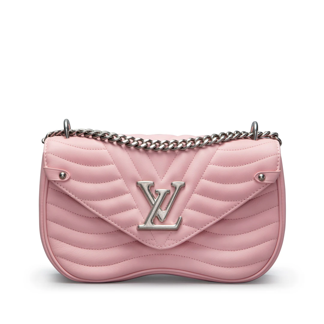 Rose Ballerine Quilted Calfskin New Wave MM Silver Hardware, 2018