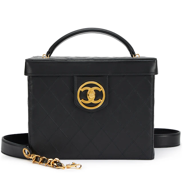 Black Quited Lambskin Large Circle CC Vanity Case Gold Hardware, 1994-1996