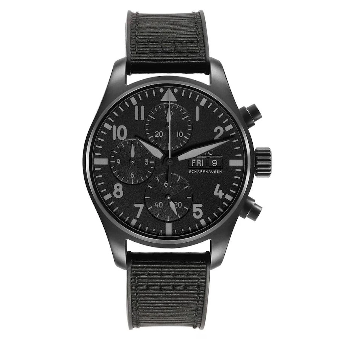 Pilots Chronograph Top Gun (Reference IW388106). A 41mm Ceratanium