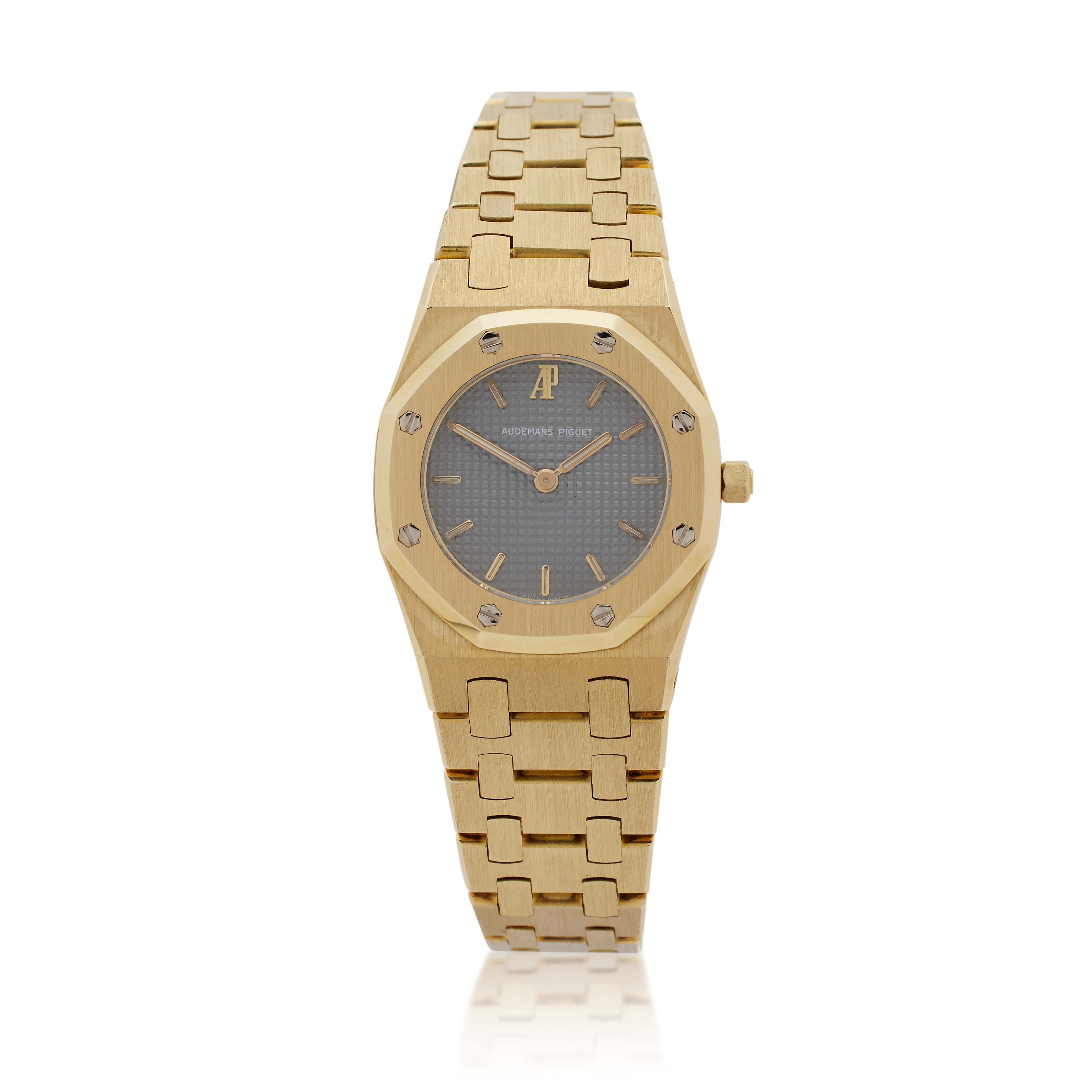 Royal Oak Mini (Reference 6007BA). A 26mm yellow gold quartz wristwatch.