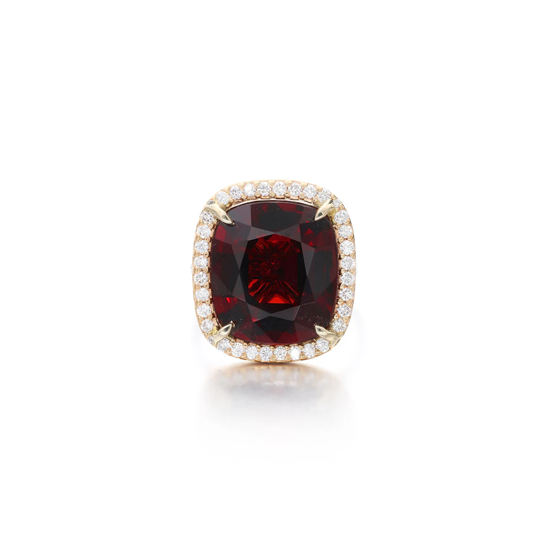 Rose Gold, White Gold, 10.39ct Burmese Spinel and Diamond Ring