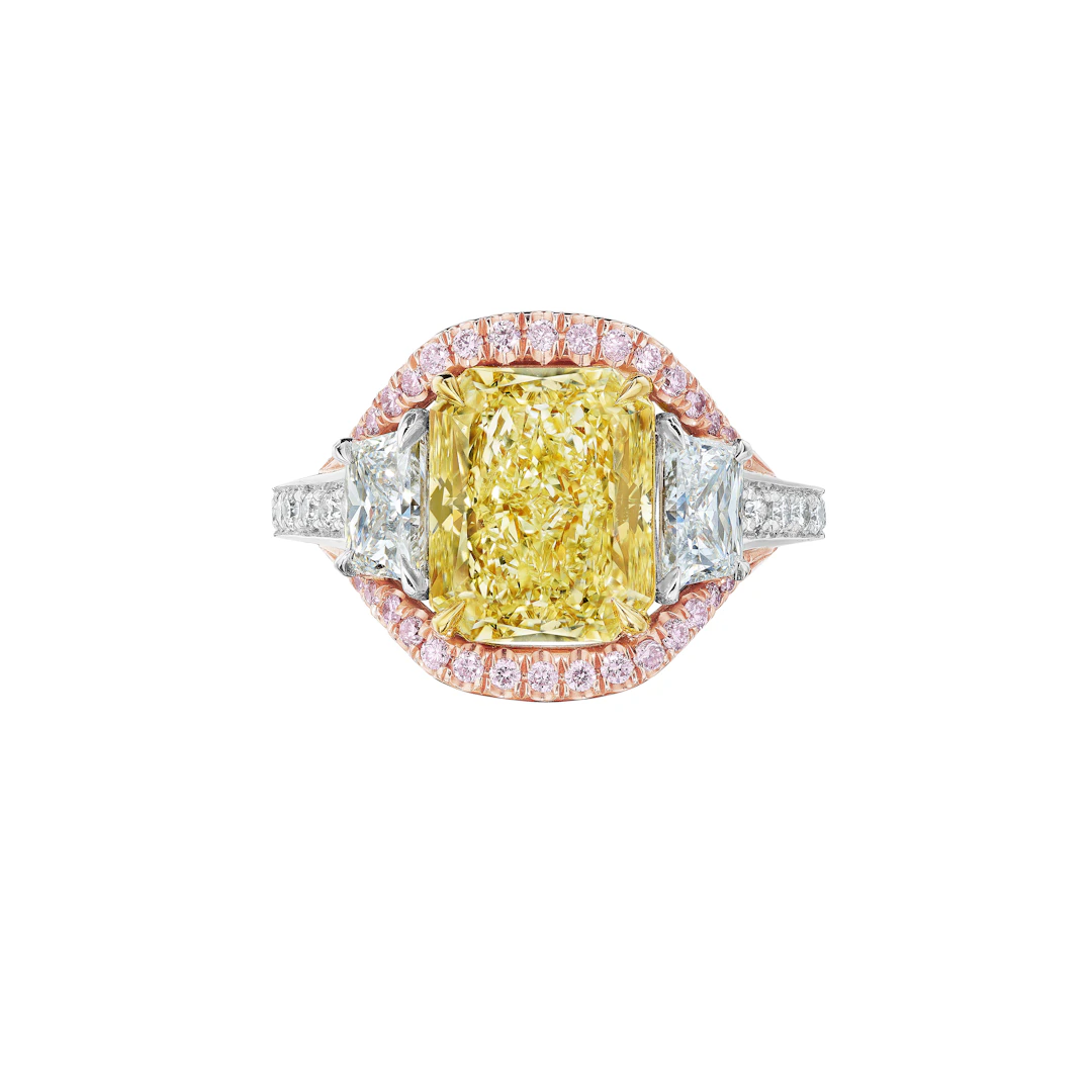 Platinum, Rose Gold, Gold, 3.77ct Radiant Cut Fancy Light Yellow Diamond