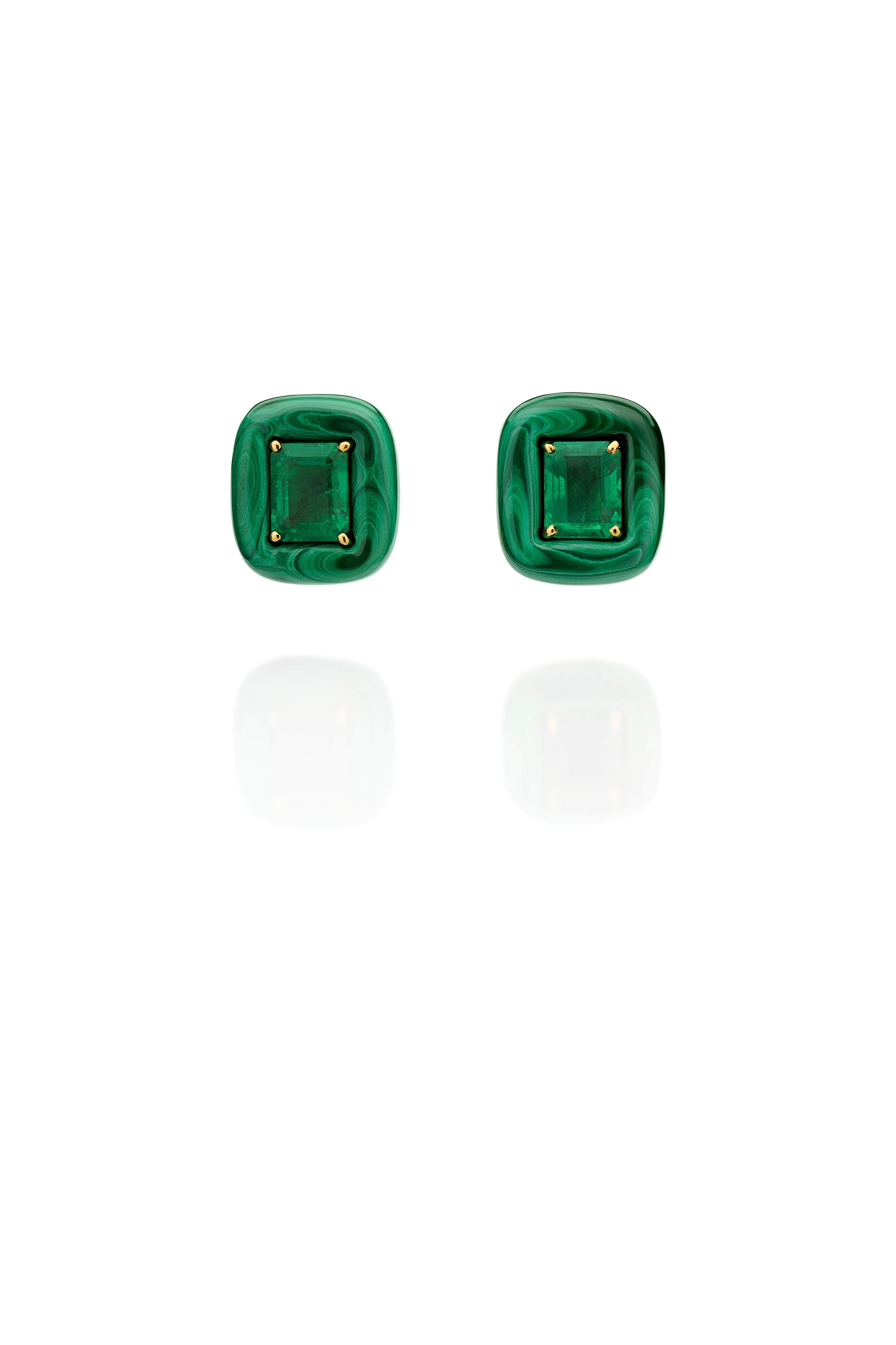 Exclusive | High Surround Emerald Studs
