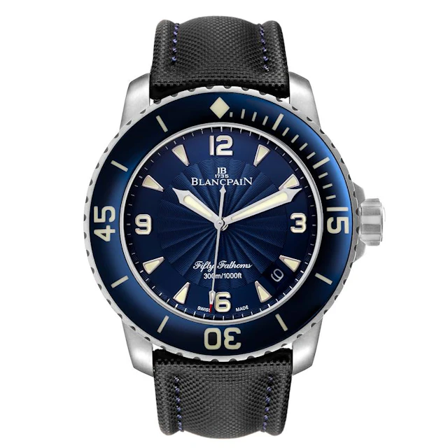 Fifty Fathoms Automatique (Reference 5015D-1140-52B). A 45mm stainless
