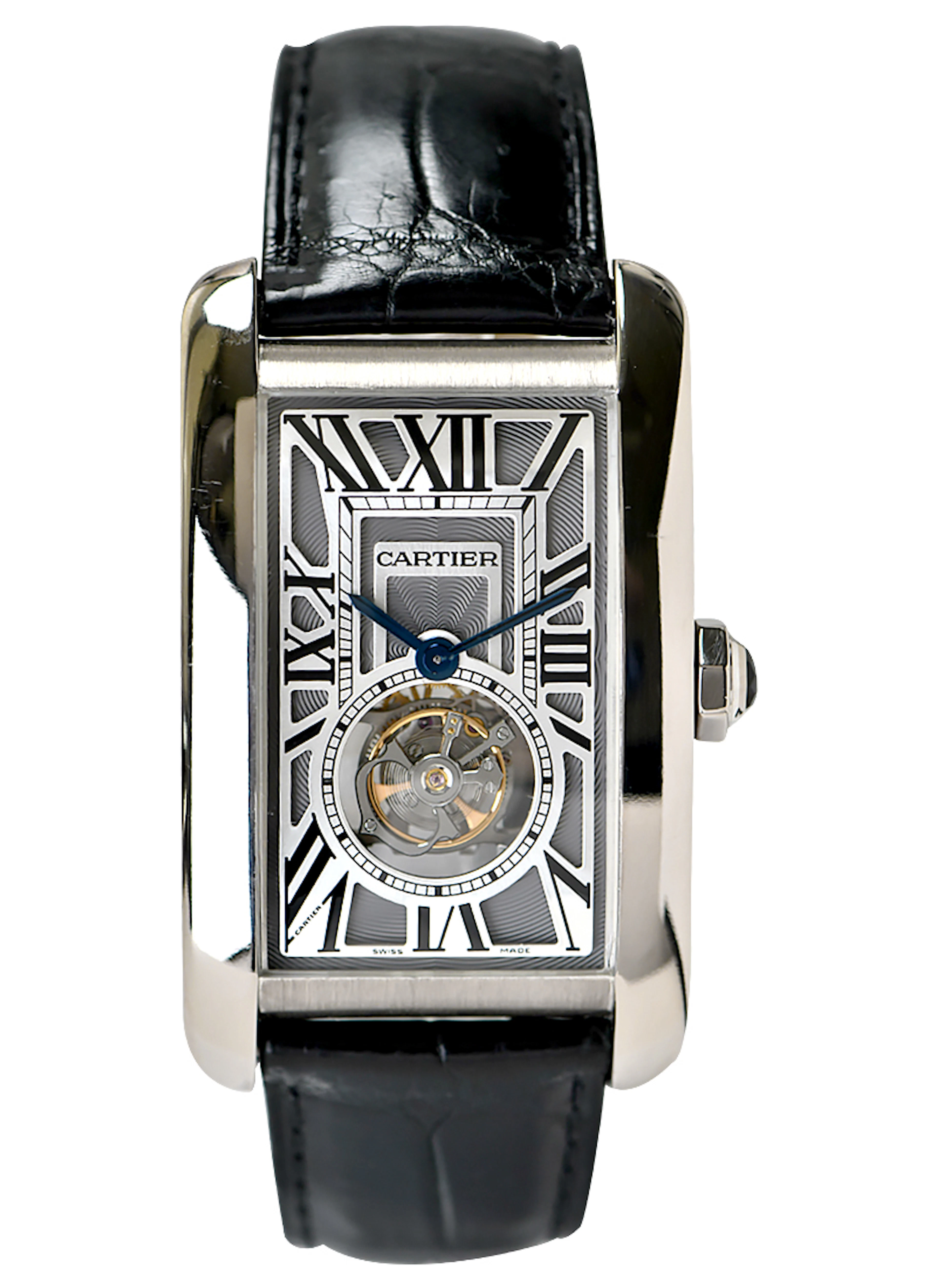 Tank Americaine (Reference W2620007). A 52mm white gold manual wind