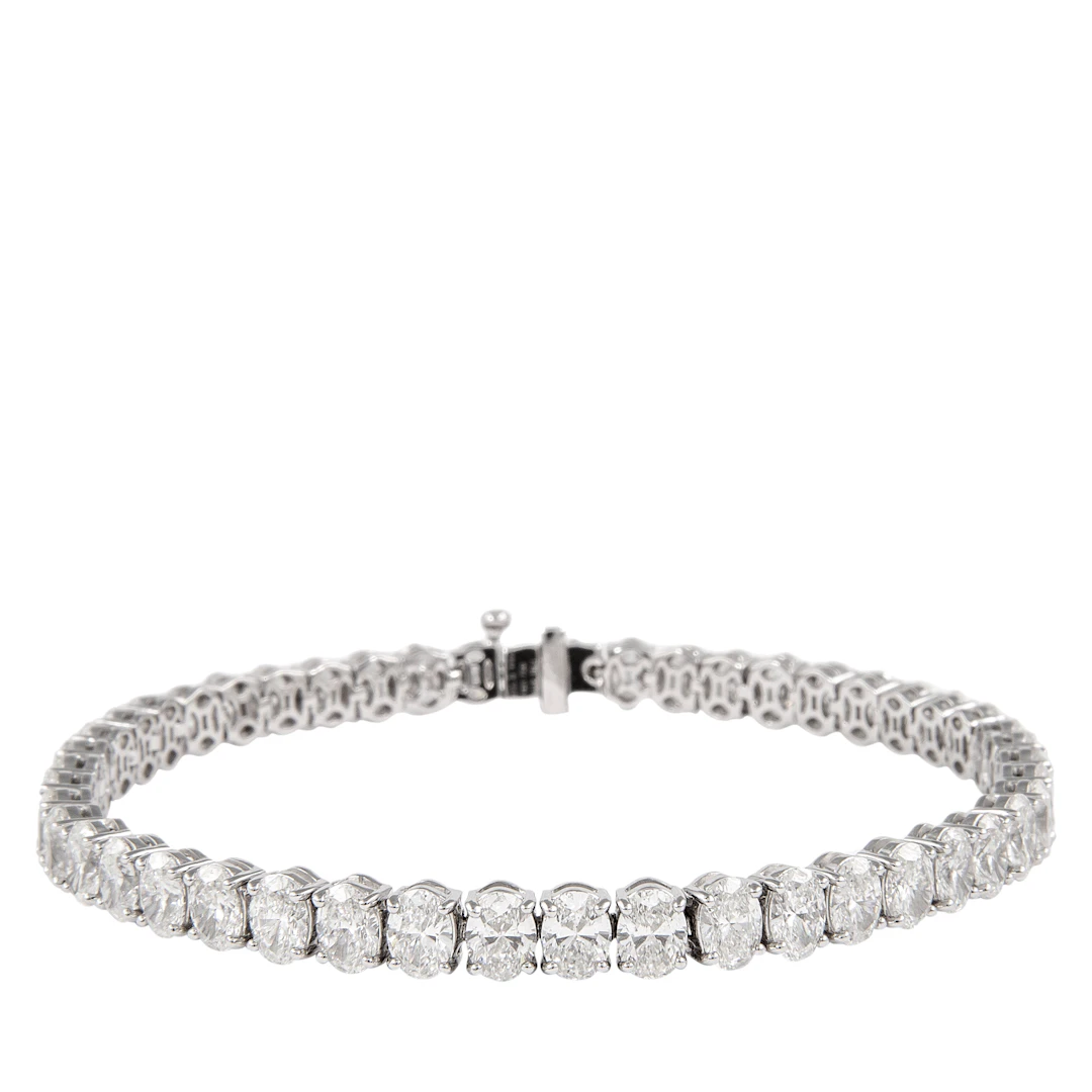 White Gold and 13.35ct Oval Cut Diamond Tennis Bracelet