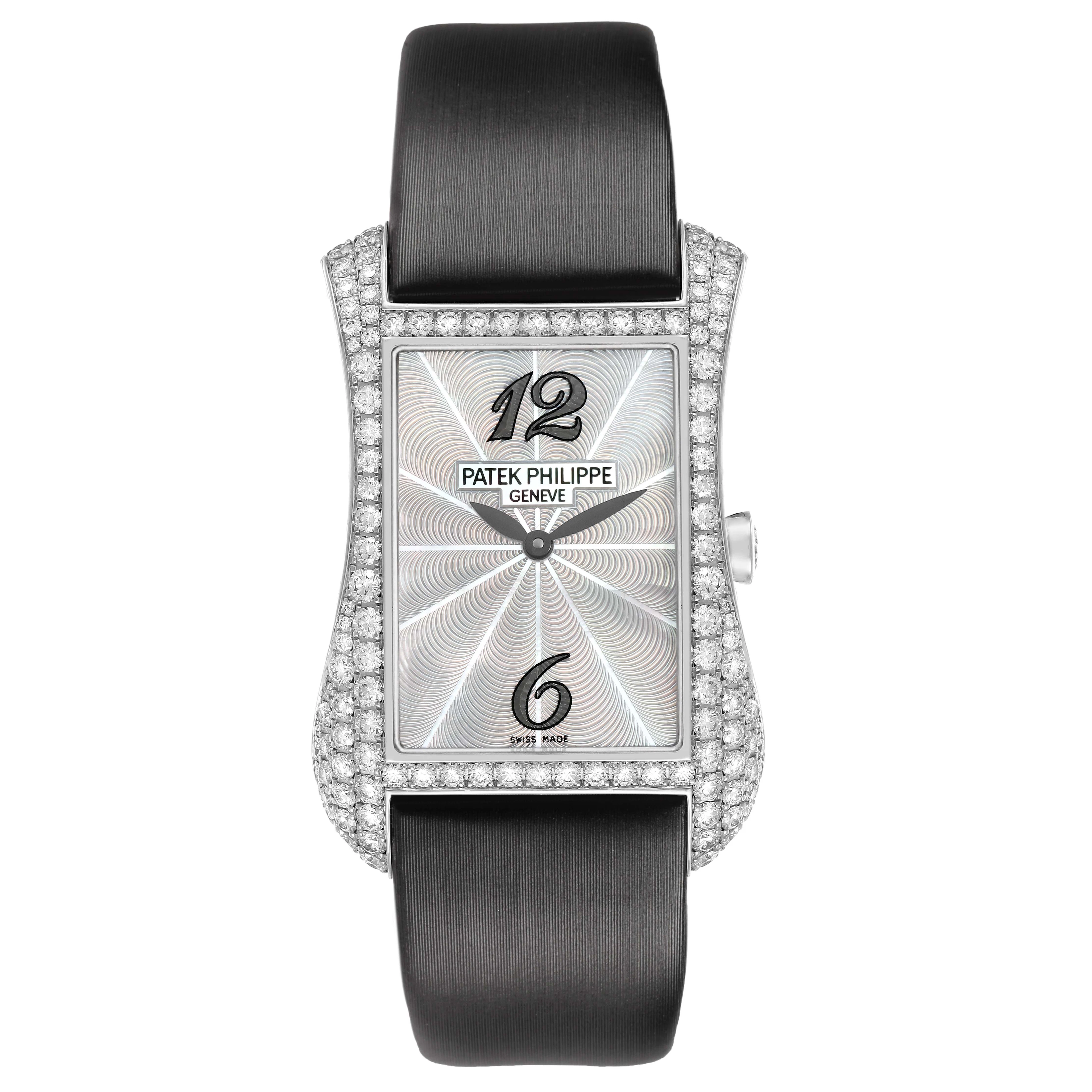 Gondolo Serata (Reference 4973). A 39.7mm white gold diamond-set quartz