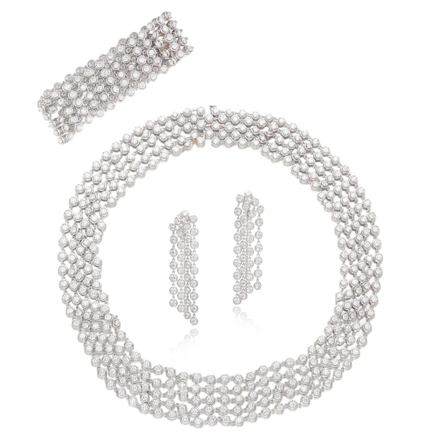 White Gold and 60.20ct Diamond Parure