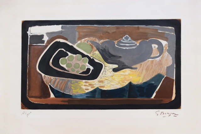 Teapot and Grapes | Théière et Raisin