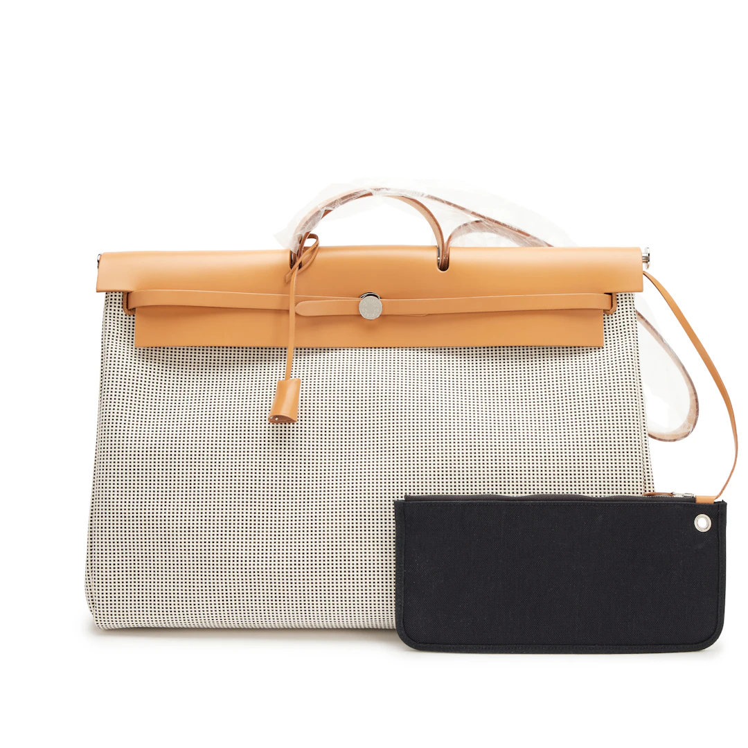 Ecru, Blanc and Black Quadrille Toile and Naturel Sable Hunter Herbag
