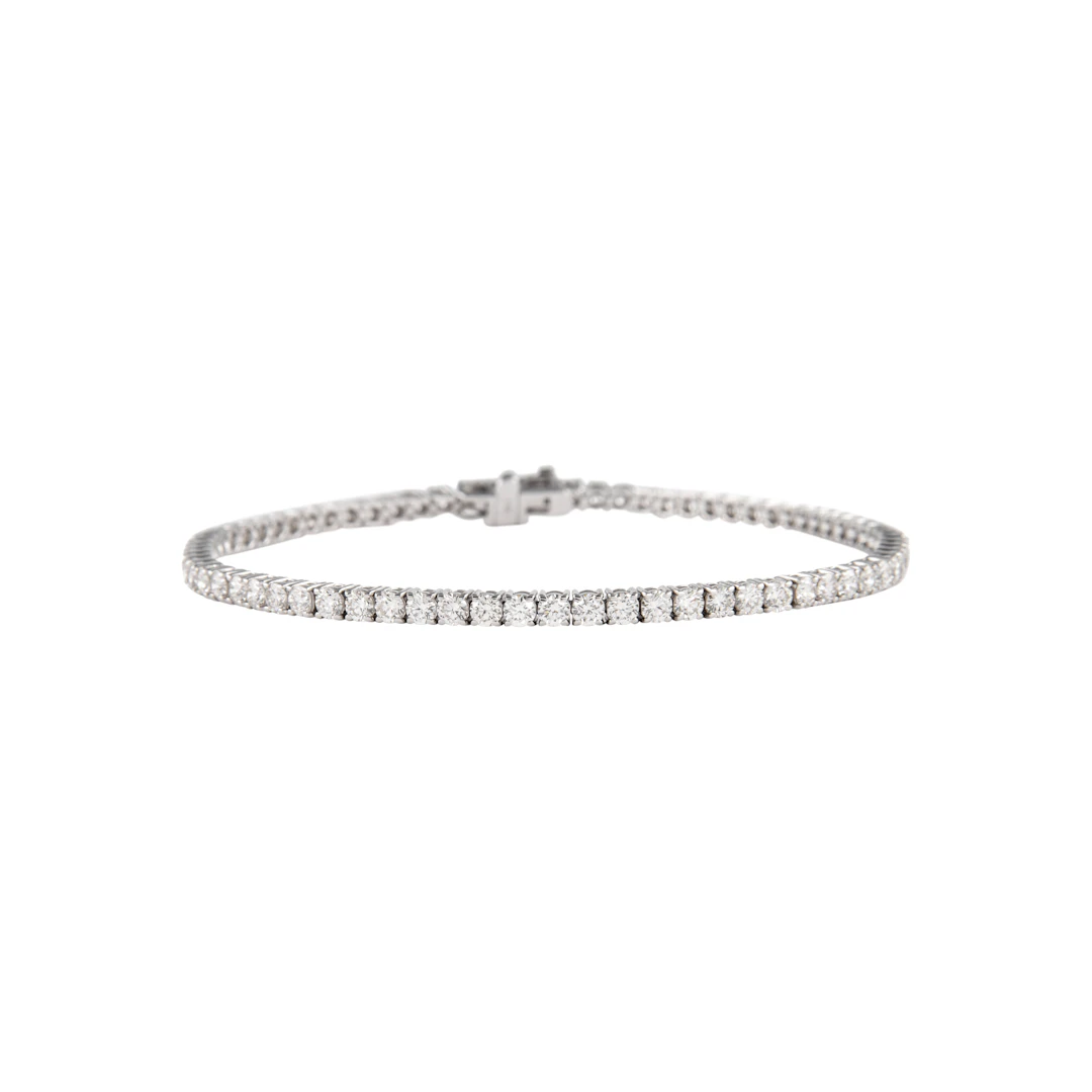 White Gold and 3.95ctw Round Brilliant Cut Diamond Tennis Bracelet