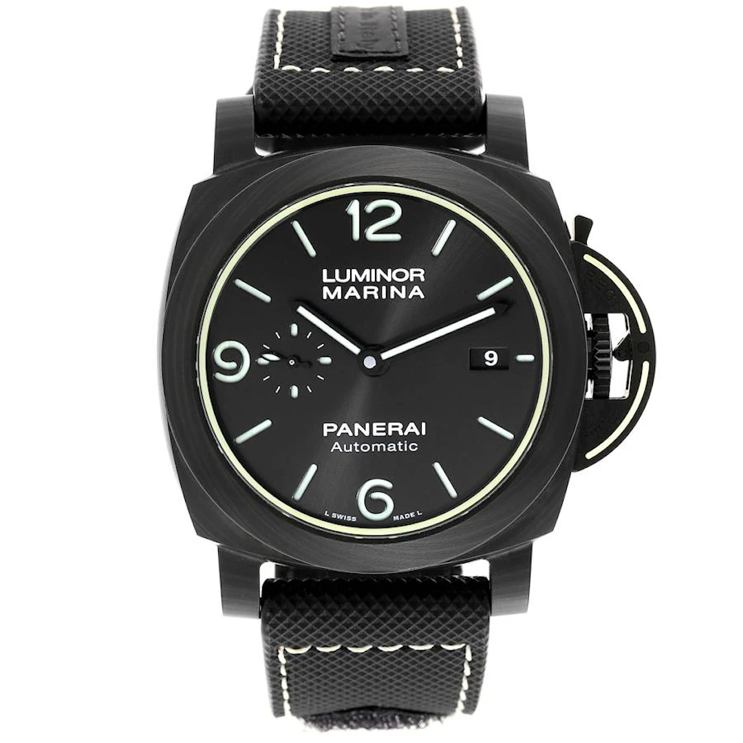 Luminor Marina (Reference PAM01118). A 44mm black carbotech automatic