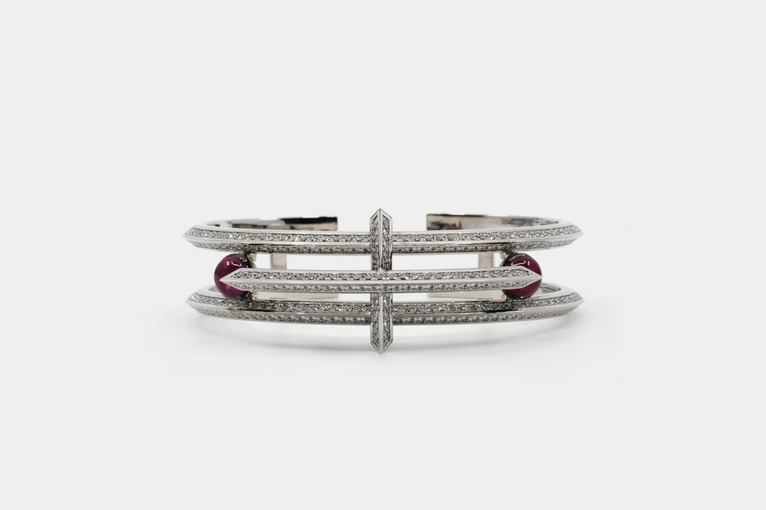 Fish 1-Rib Ruby Cuff Bracelet