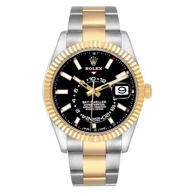 Sky-Dweller (Reference 326933). A 42mm yellow gold stainless steel