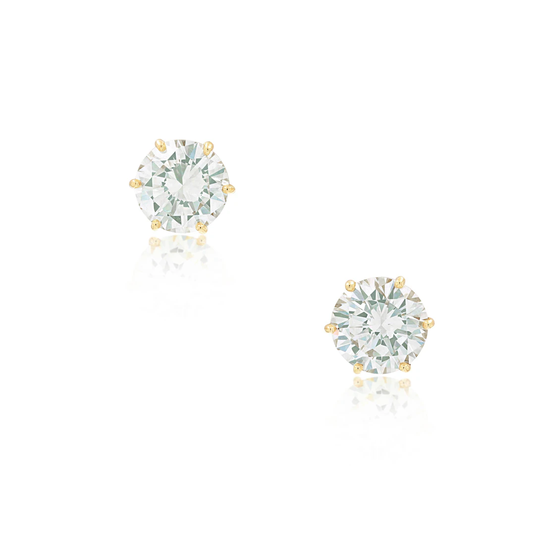 Paire de boucles d'oreilles diamants | Pair of diamond studs