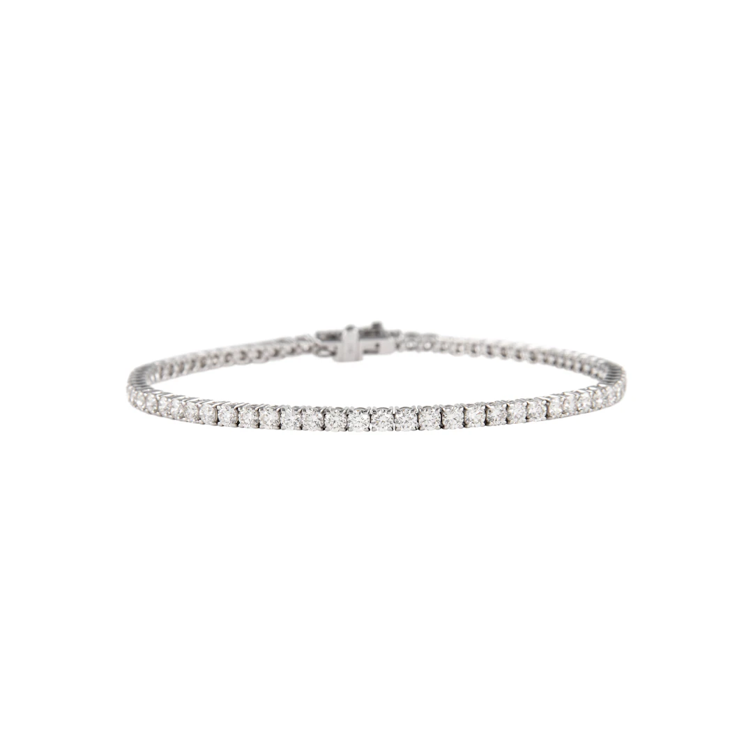 White Gold and 3.95ctw Round Brilliant Cut Diamond Tennis Bracelet