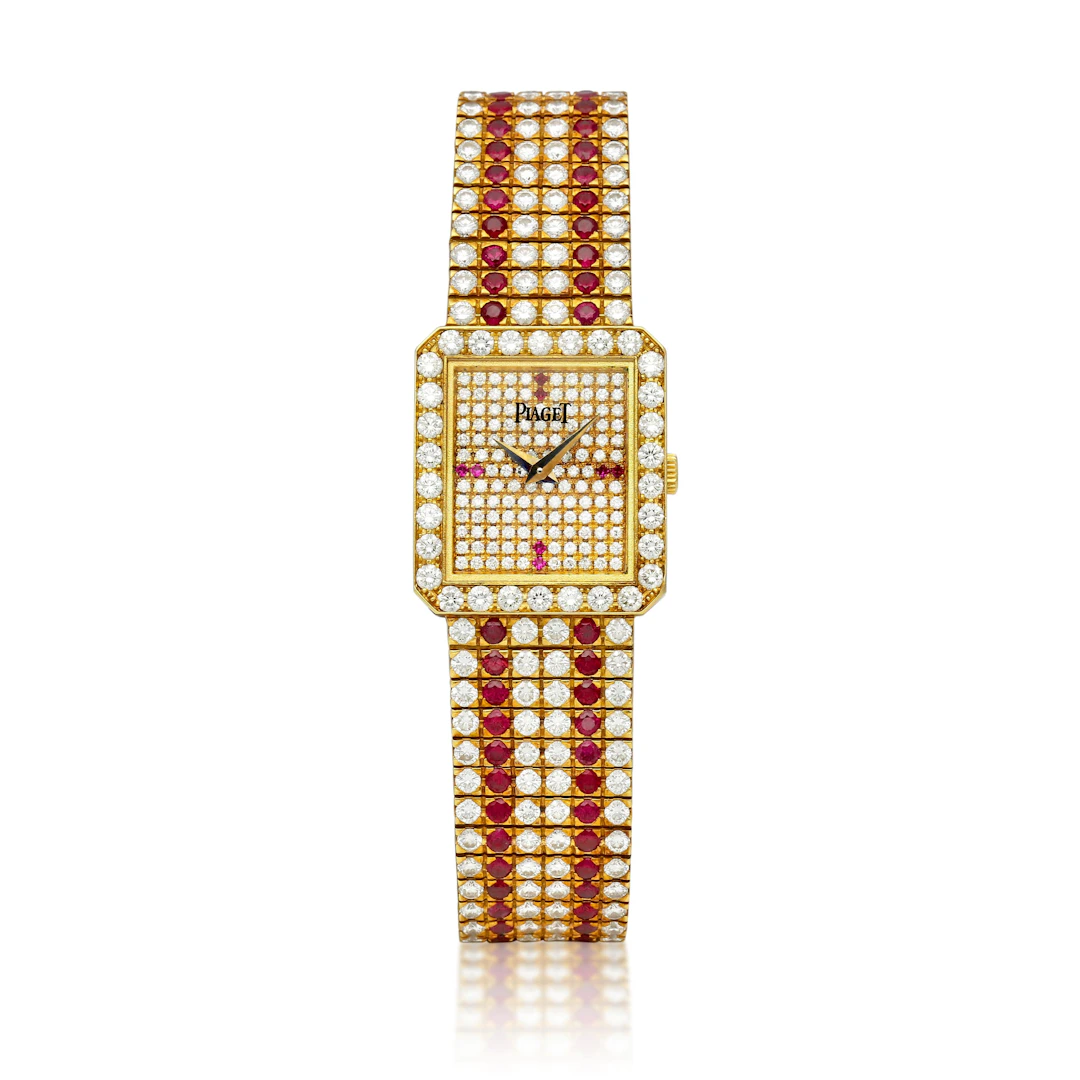 Protocole (Reference 83541). A yellow gold, ruby and diamond-set quartz
