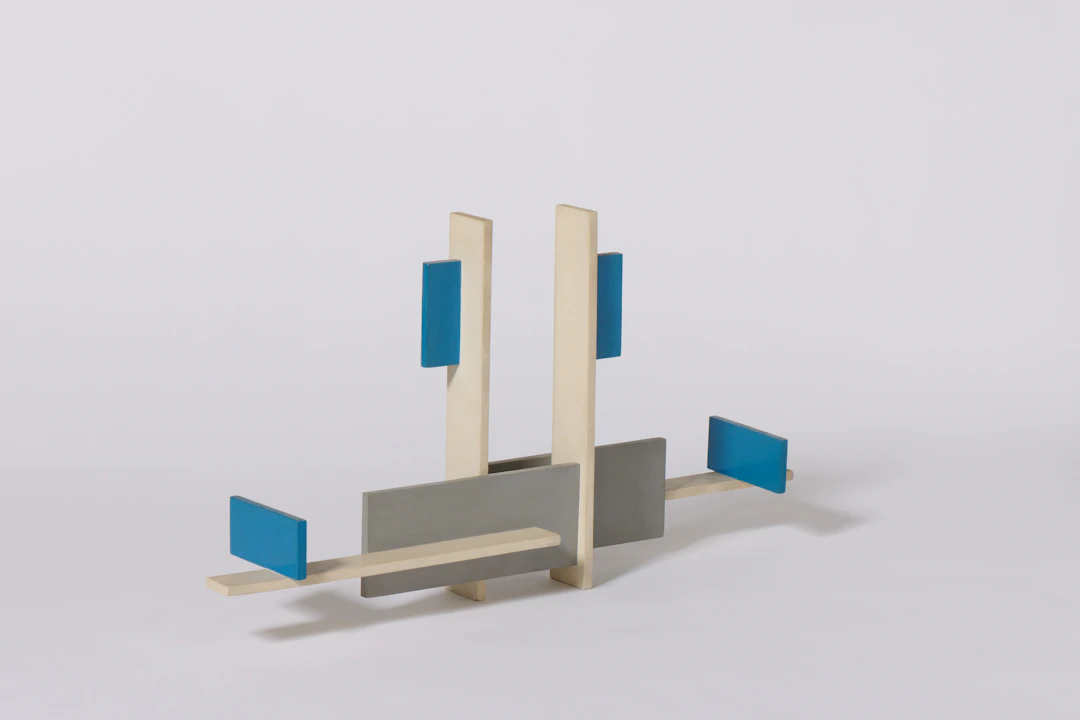 Vrijstaande compositie (Free standing composition)