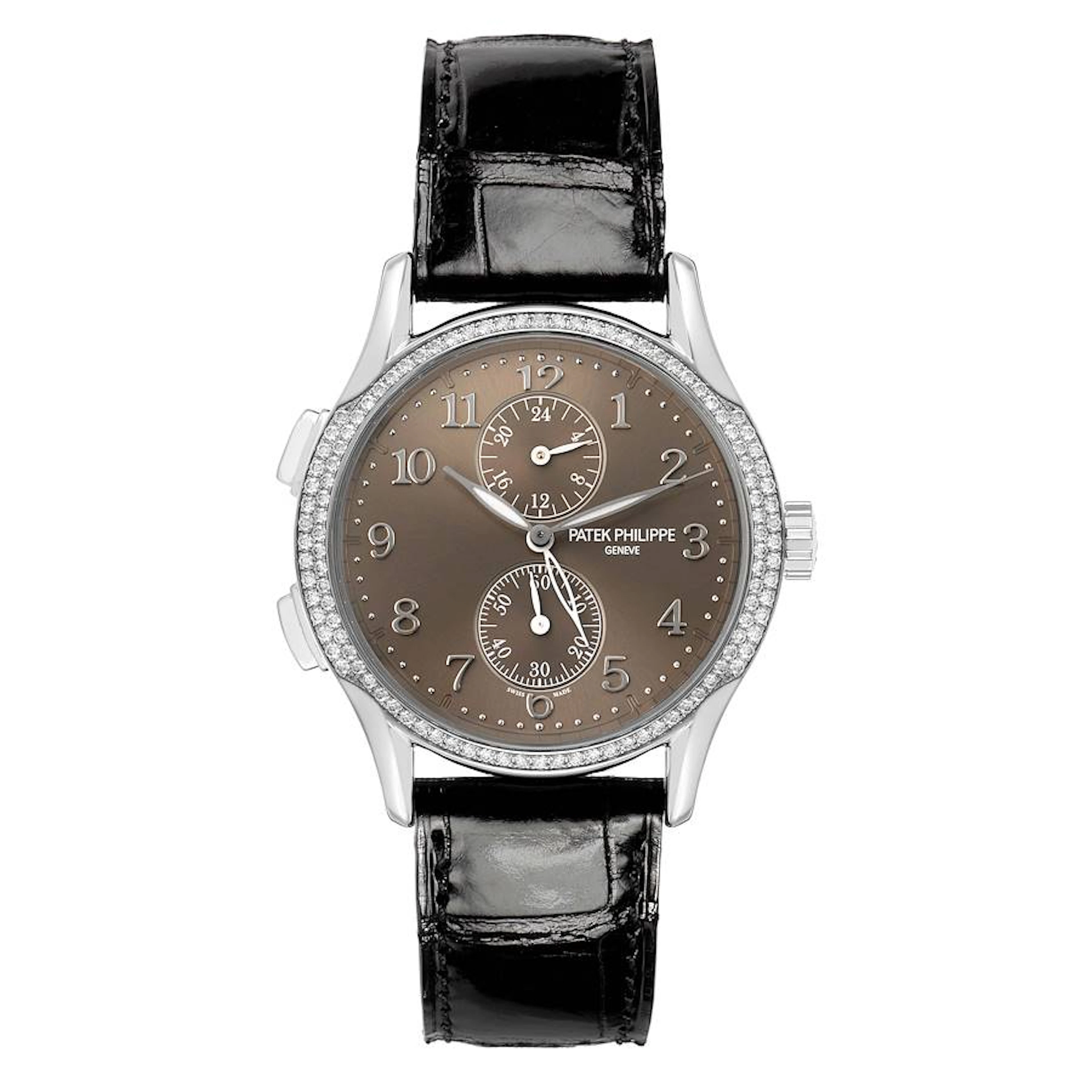 Calatrava Travel Time (Reference 7134G-001). A 35mm white gold diamond-set
